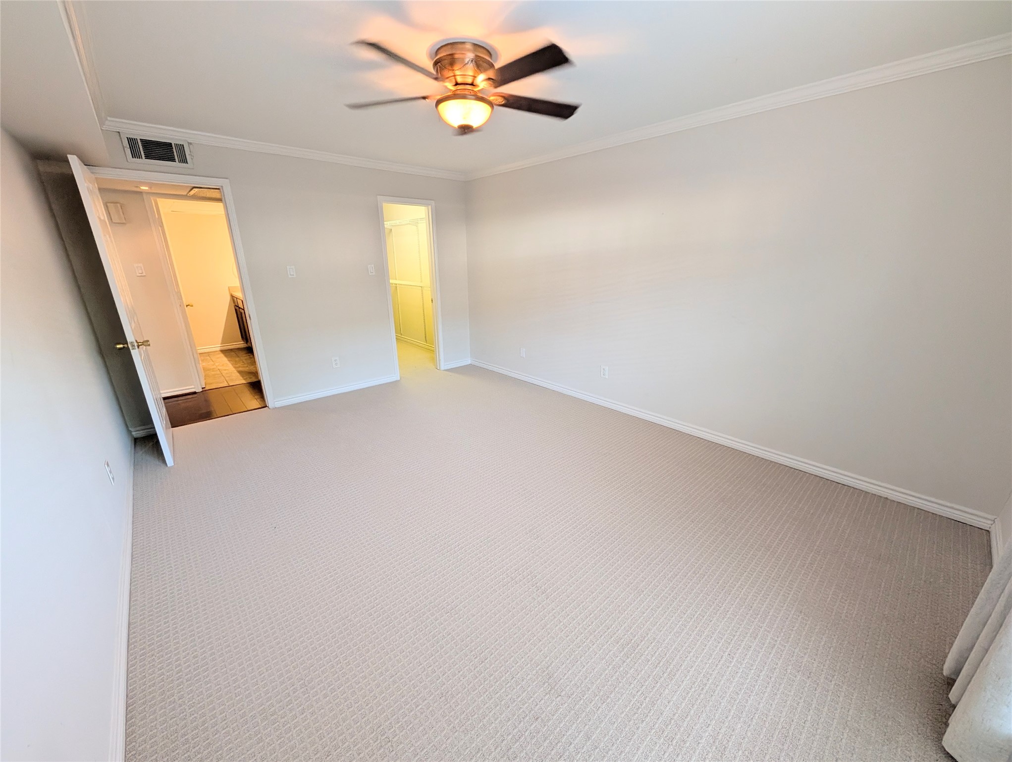 355 N Post Oak Lane 638 Property Photo 15
