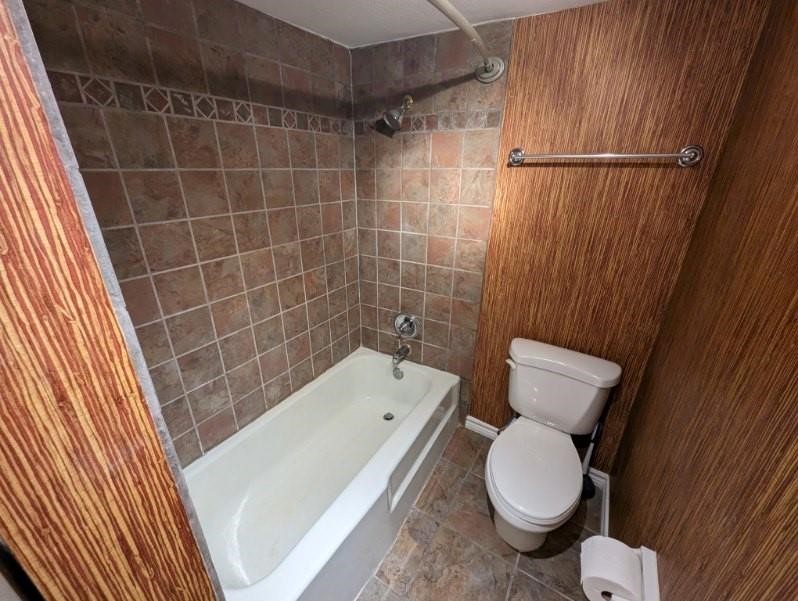 355 N Post Oak Lane 638 Property Photo 19