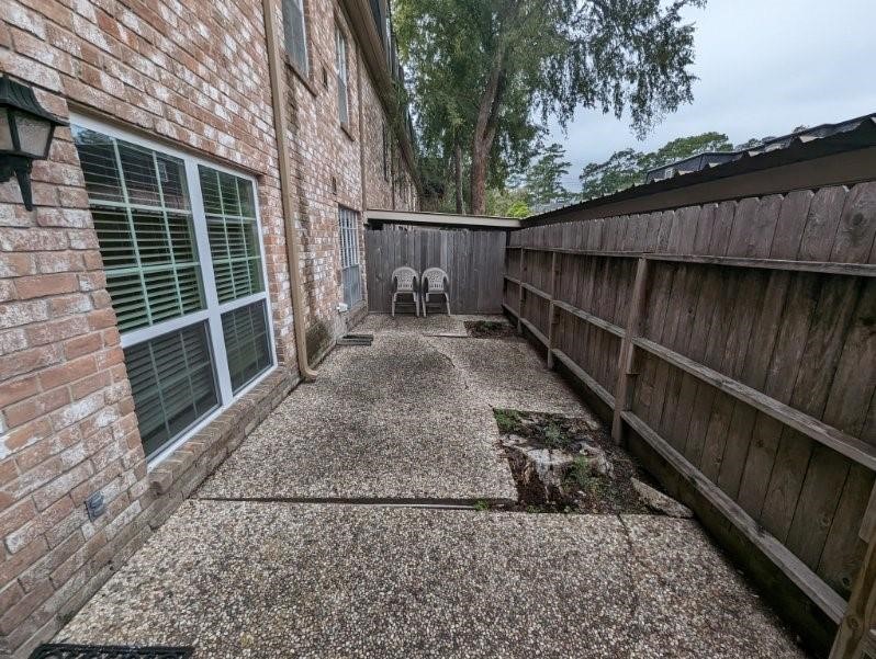 355 N Post Oak Lane 638 Property Photo 21