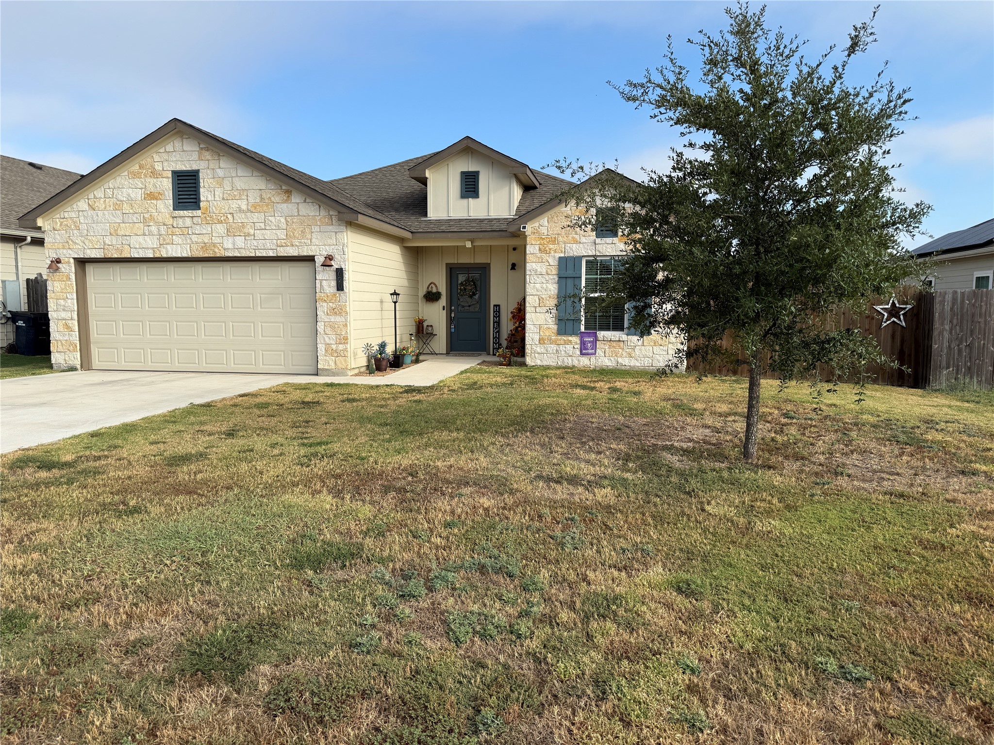620 W Sheldon Avenue Property Photo 1