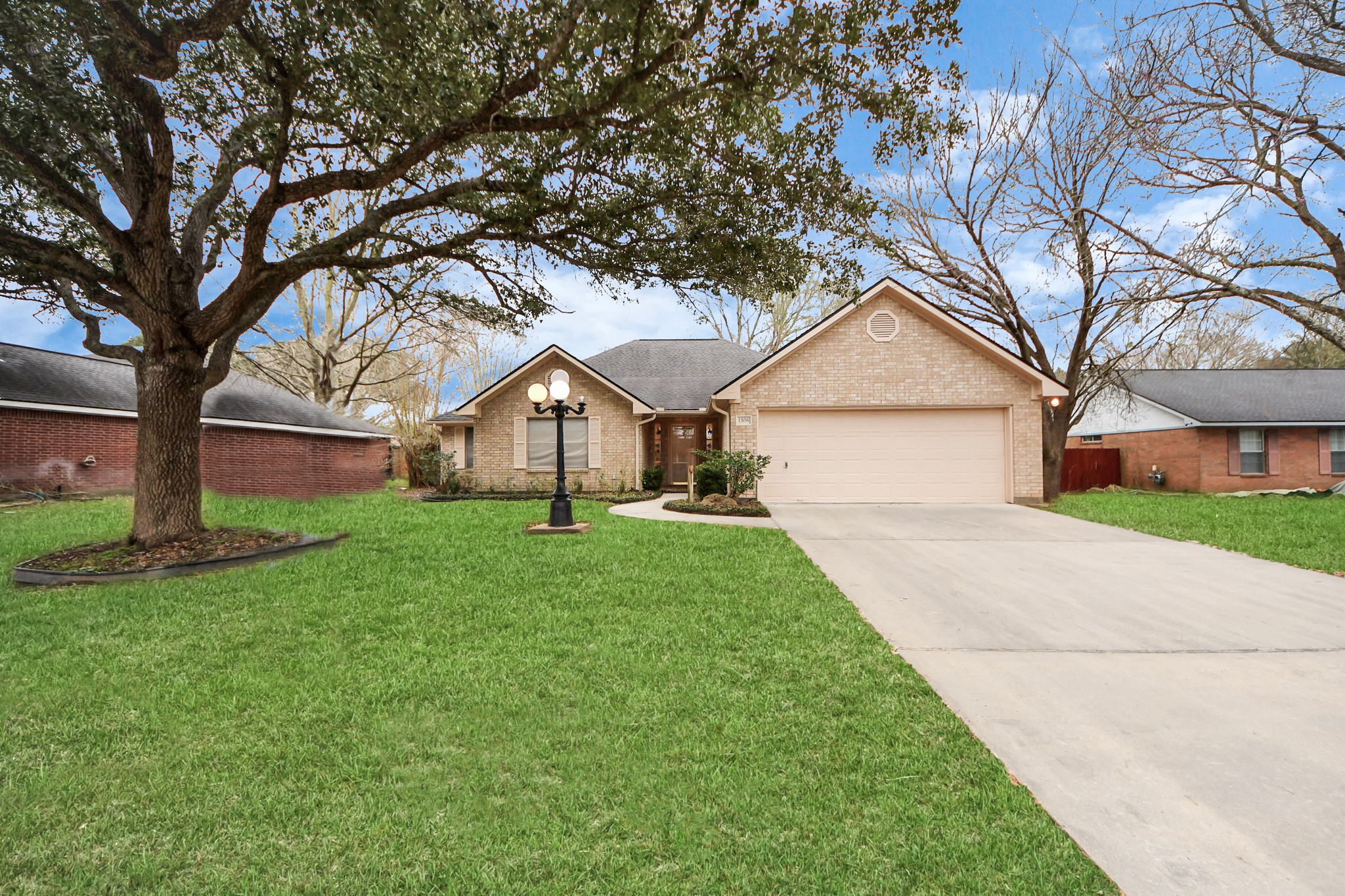 1306 Quail Hollow Lane Property Photo 2