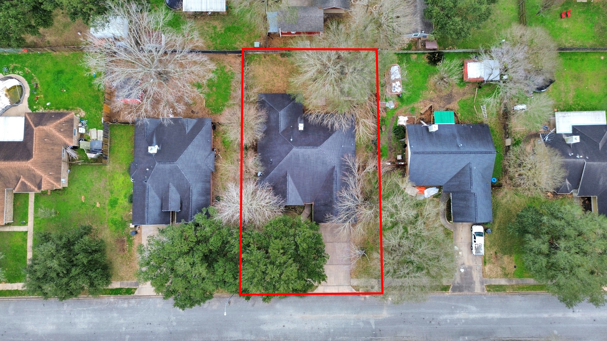 1306 Quail Hollow Lane Property Photo 4