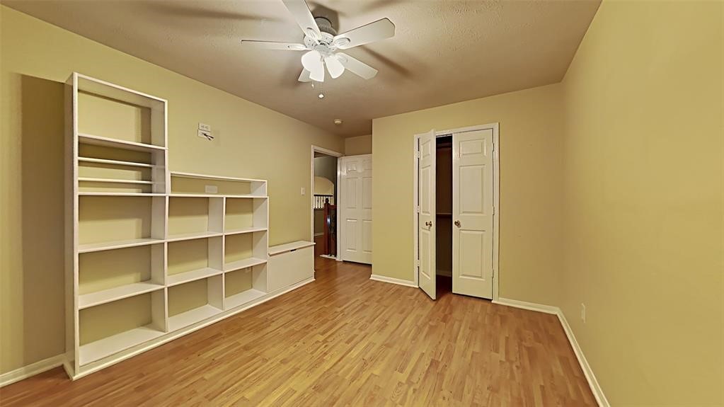 2114 Winding Hollow Drive Property Photo 14