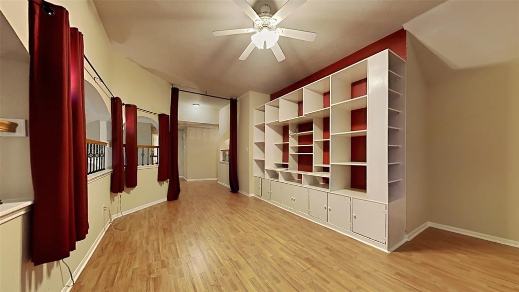 2114 Winding Hollow Drive Property Photo 23
