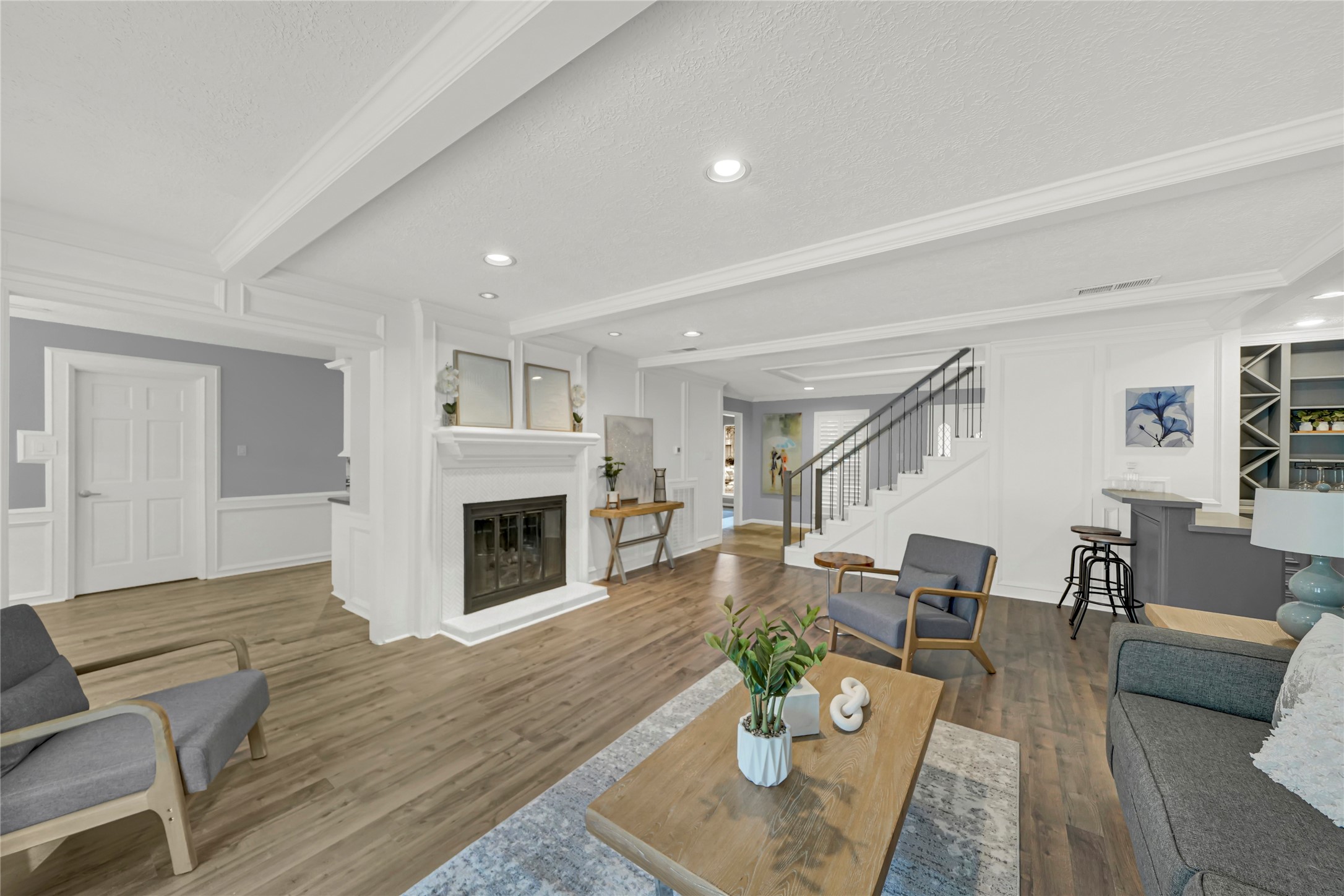 16111 Maplehurst Drive Property Photo 4