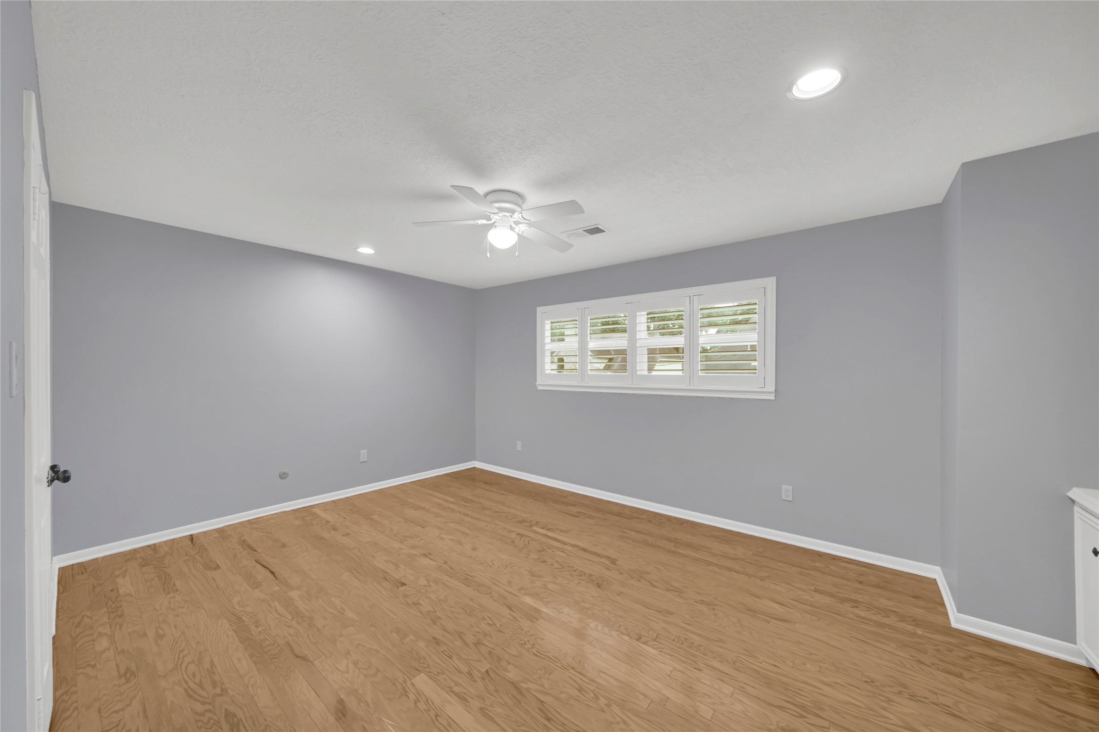 16111 Maplehurst Drive Property Photo 15