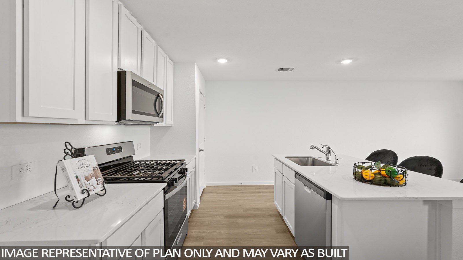 40431 Sunny Orchard Lane Property Photo 3