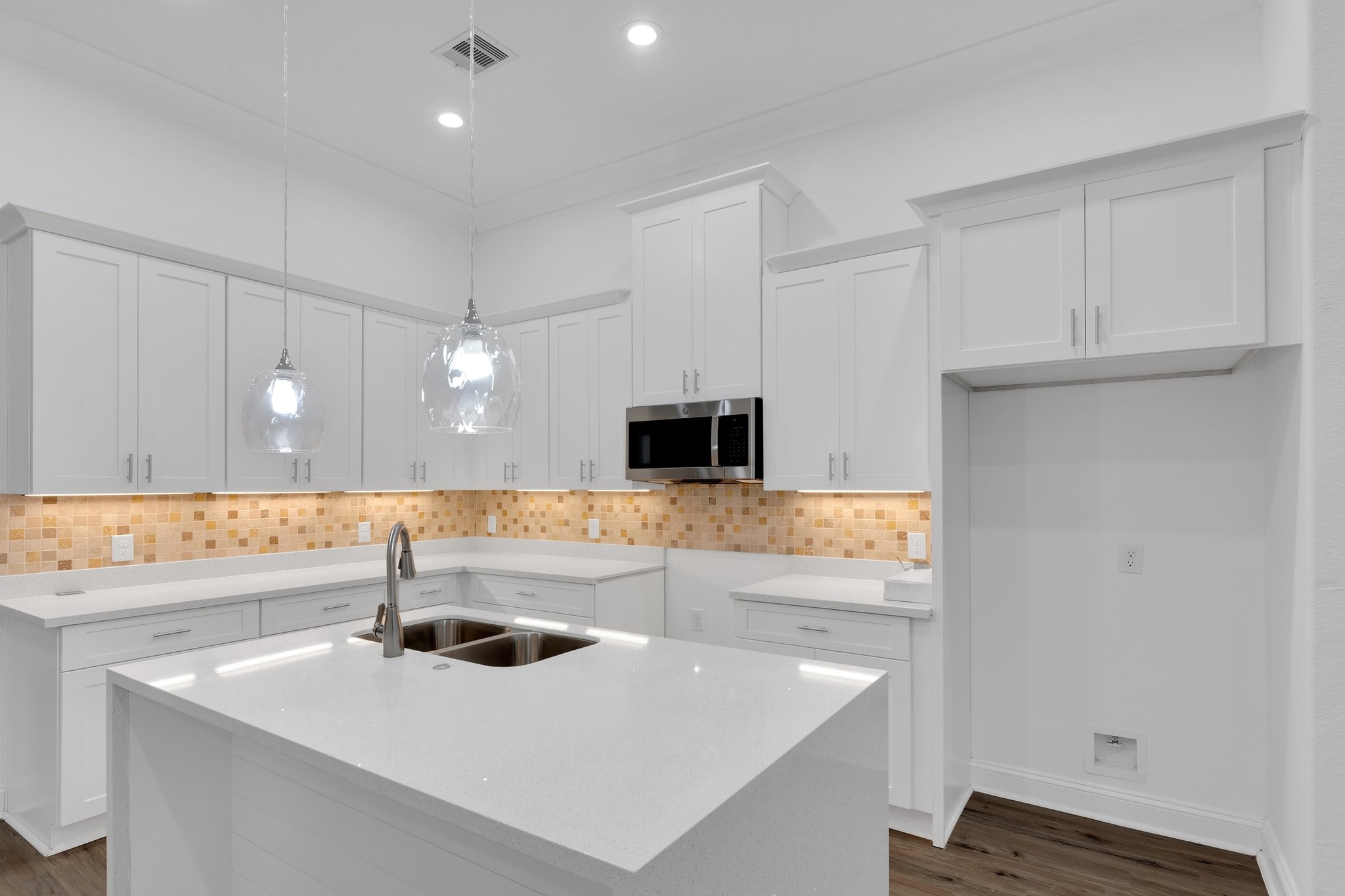 7315 Iwo Jima Road B Property Photo 14