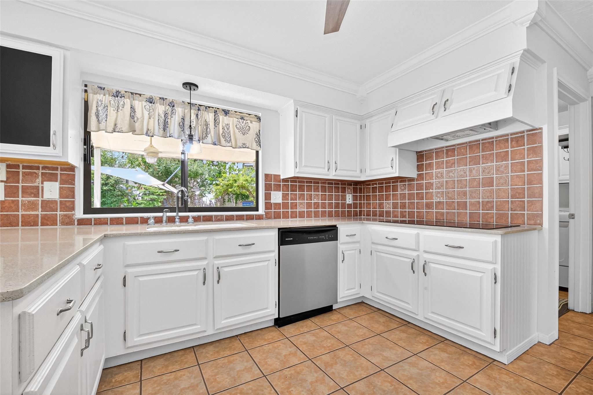 15806 Imperial Falls Court Property Photo 15