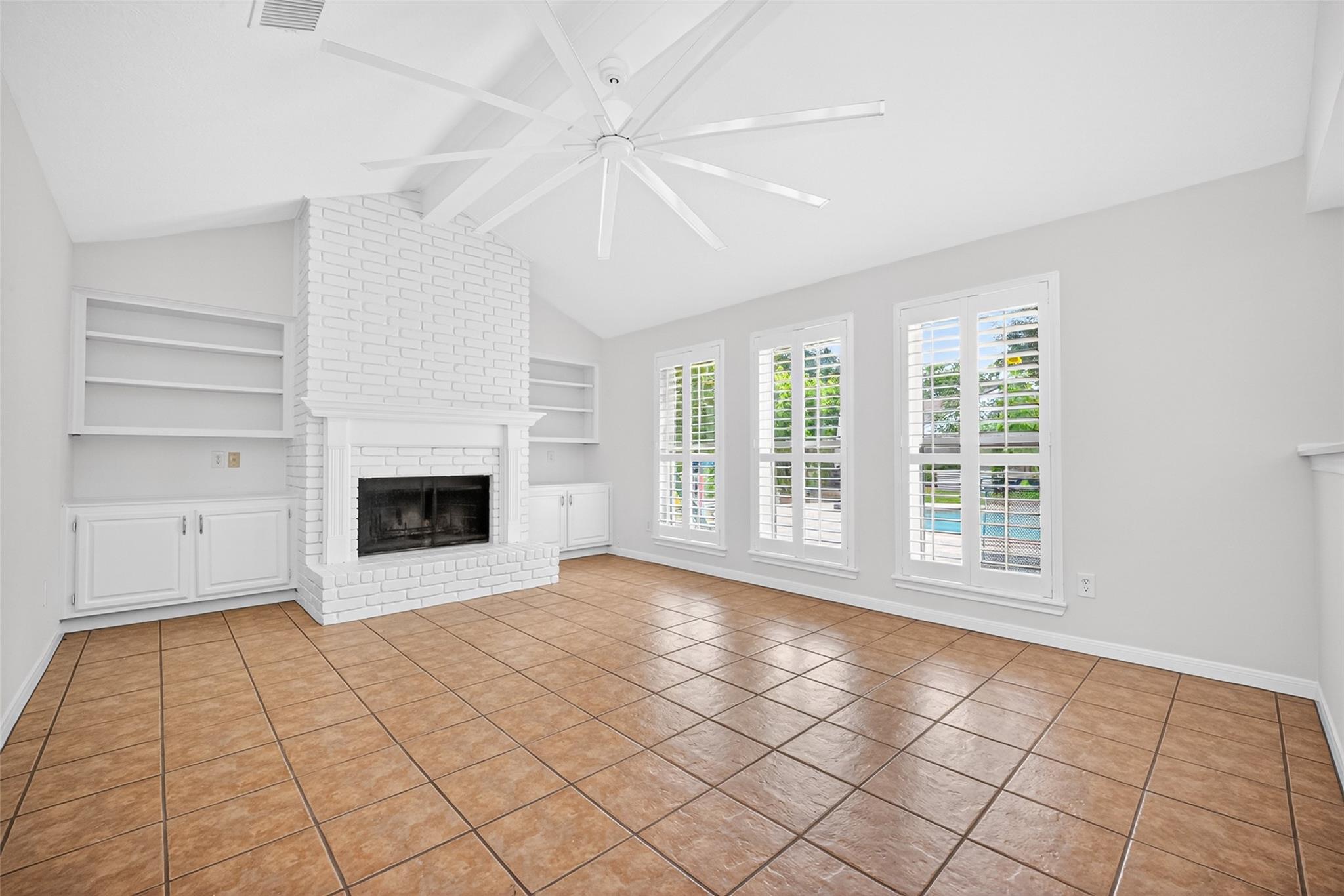 15806 Imperial Falls Court Property Photo 20