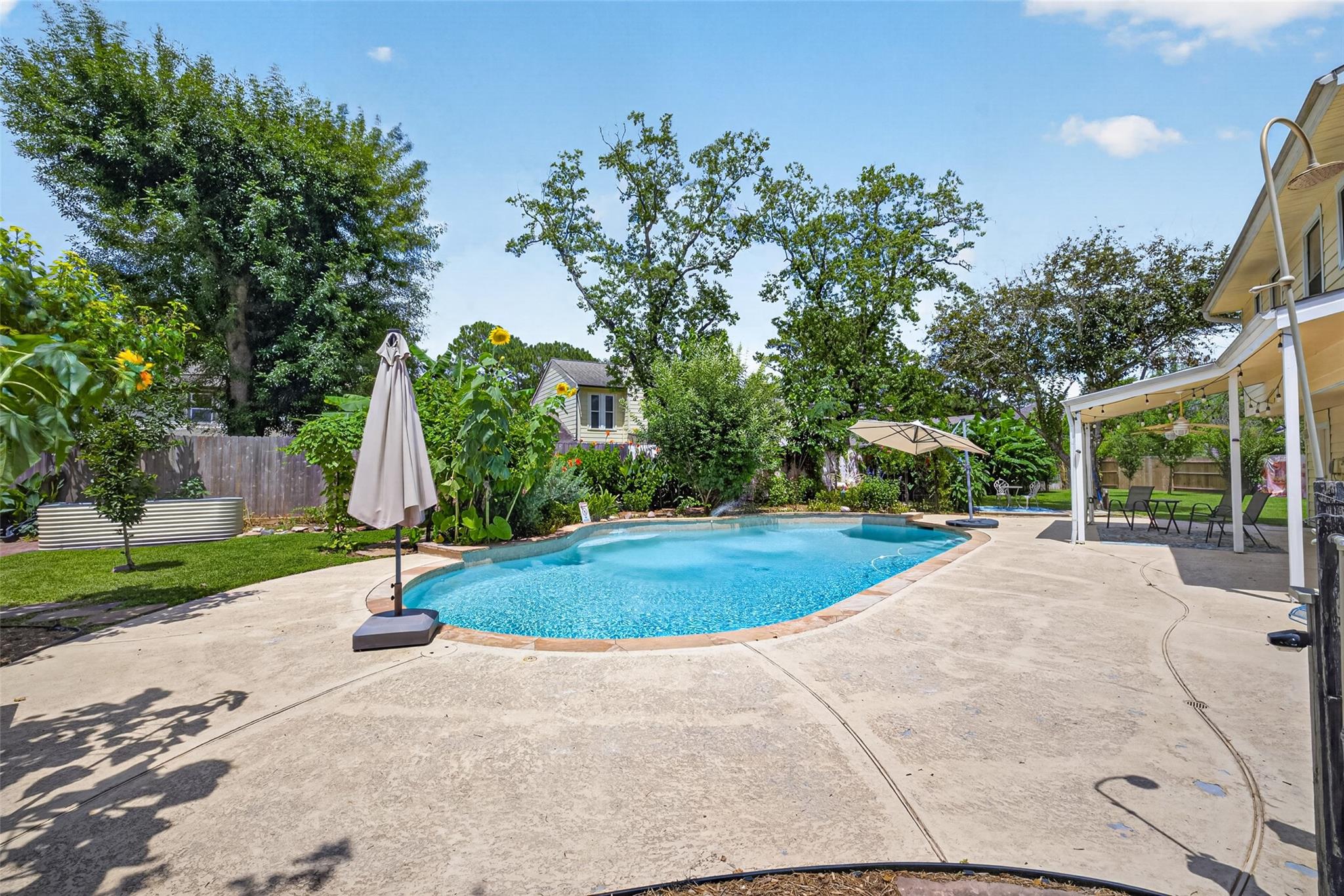15806 Imperial Falls Court Property Photo 42