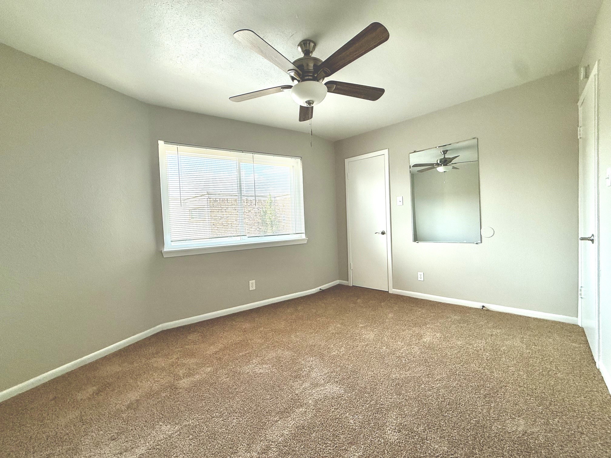 1518 Wirt Road 6 Property Photo 14