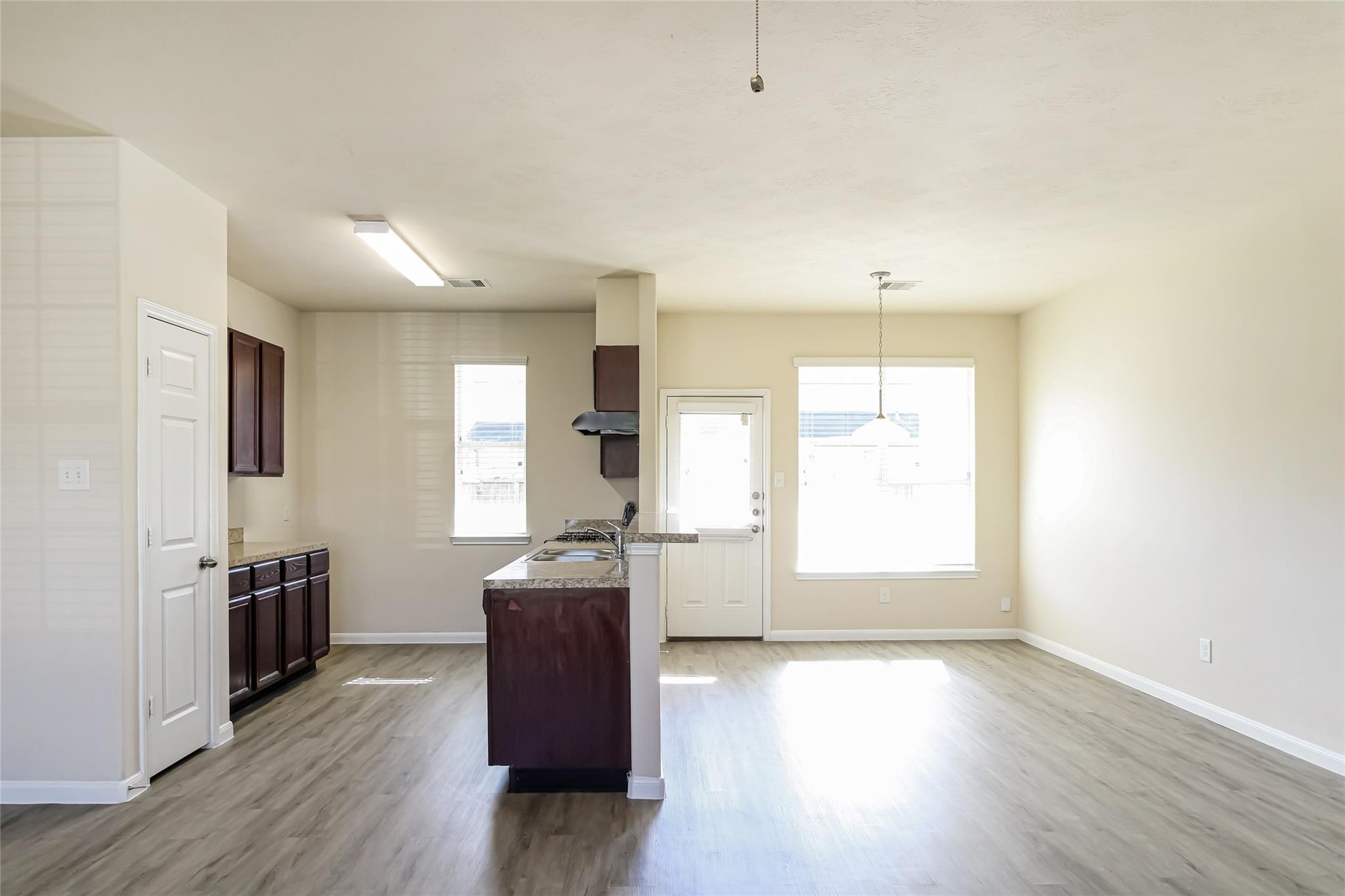 12343 Roy Mix Bohn Lane Property Photo 4