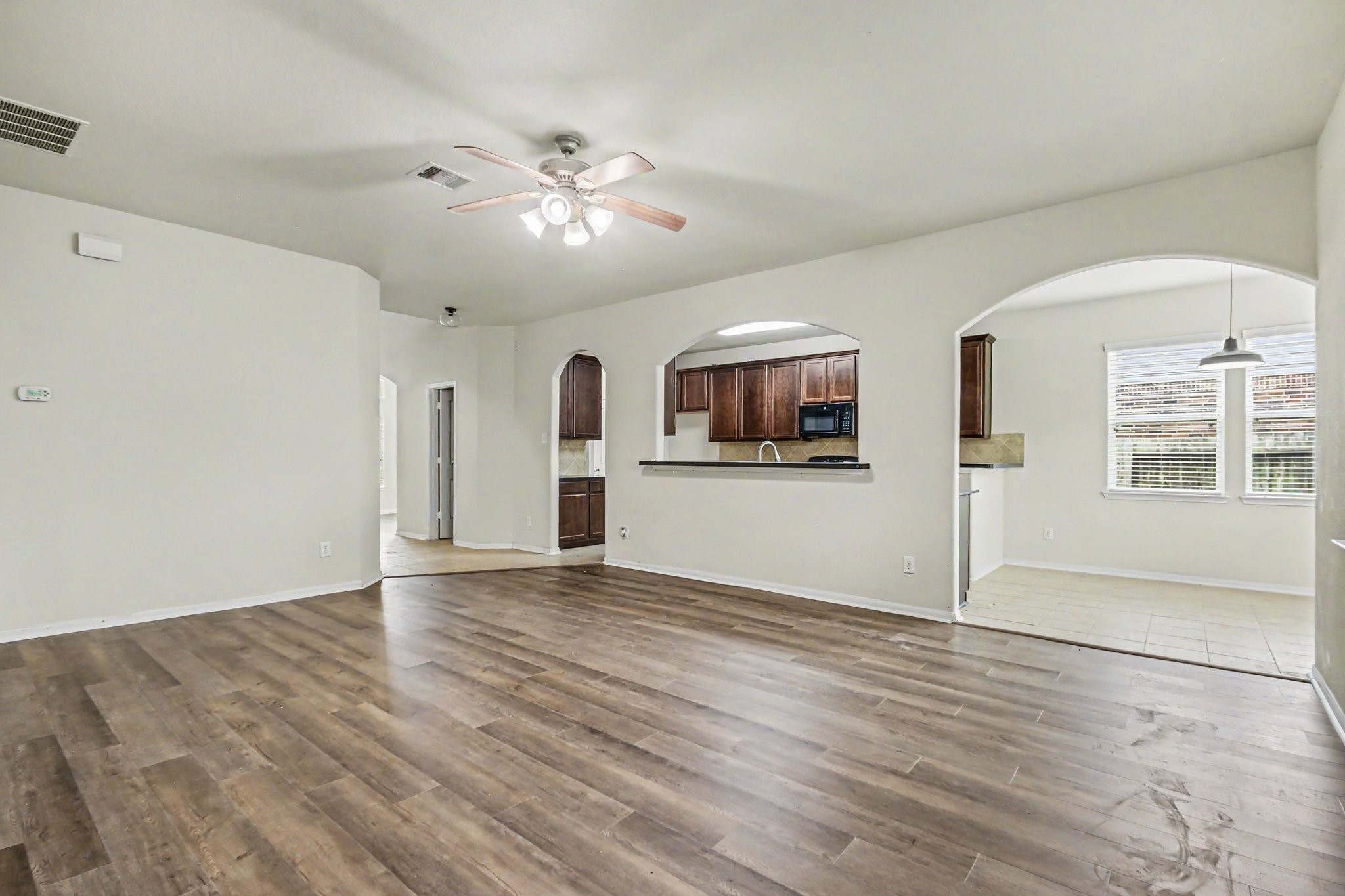1439 Barras Street Property Photo 9