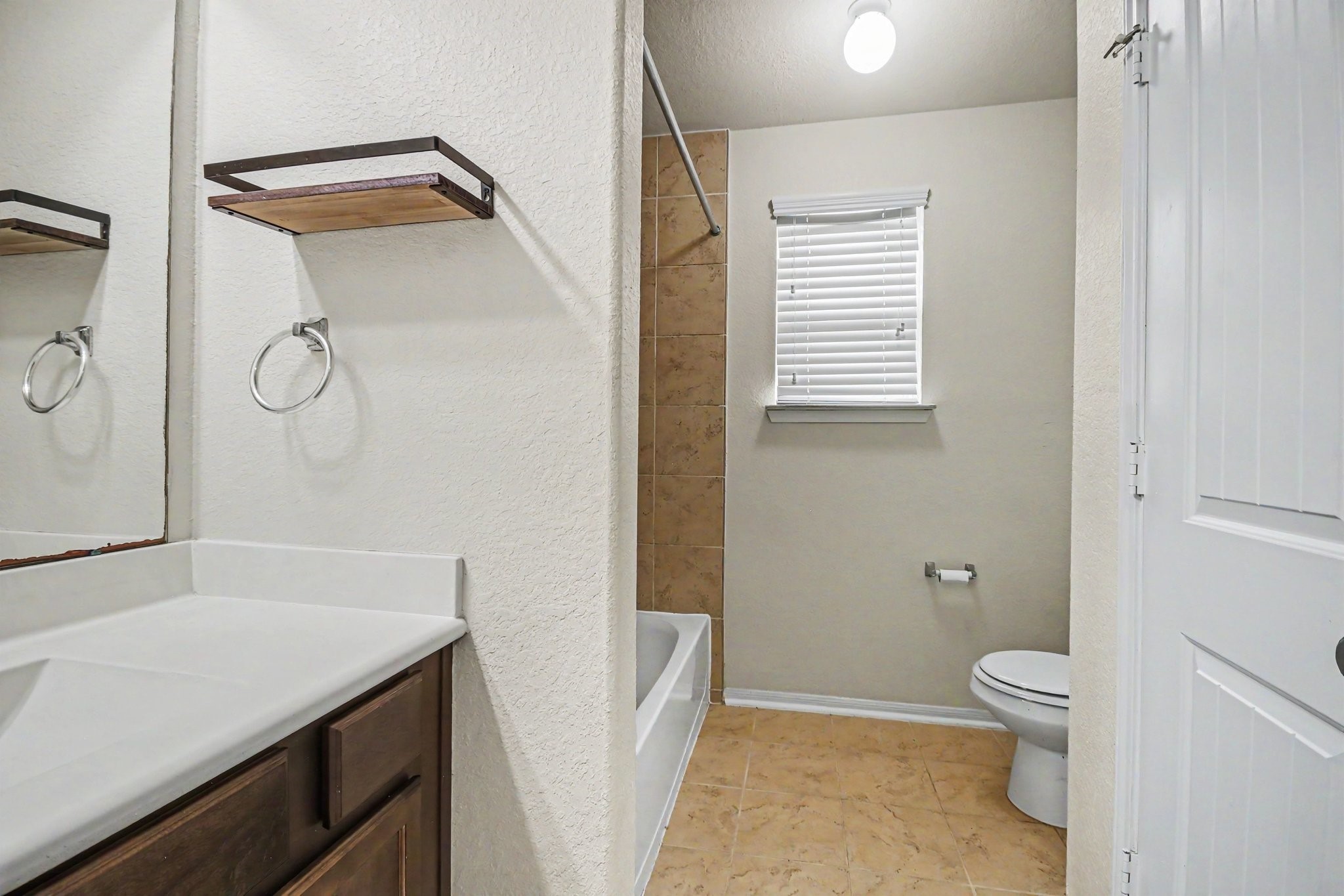 1439 Barras Street Property Photo 39