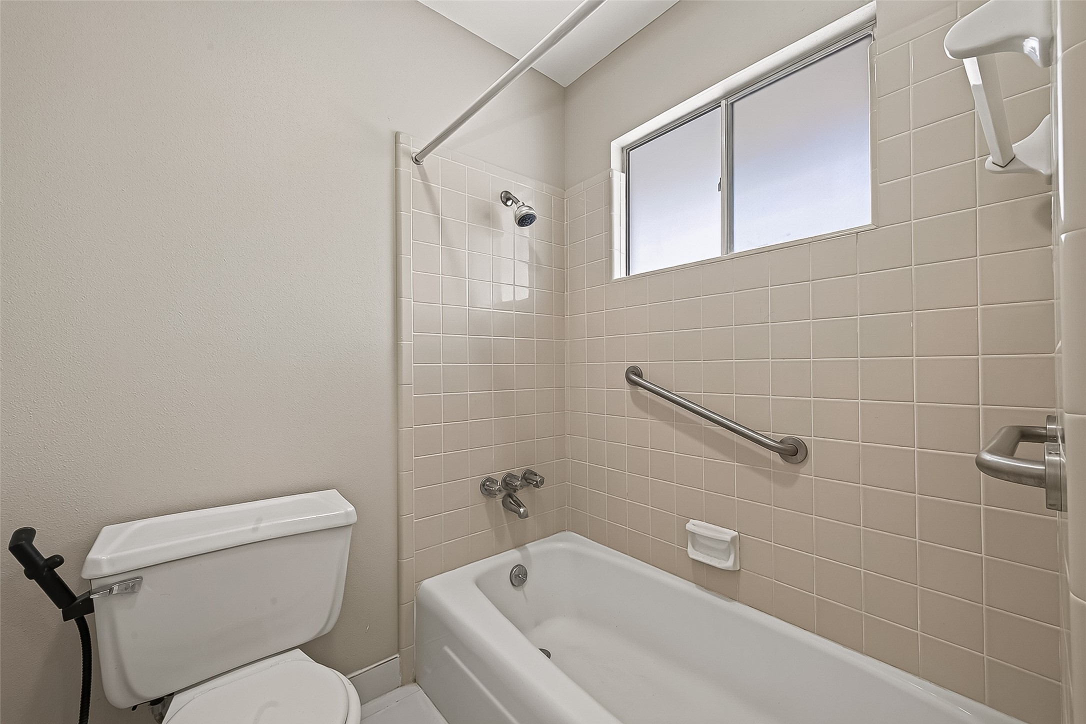 6649 De Moss Drive 649 Property Photo 30
