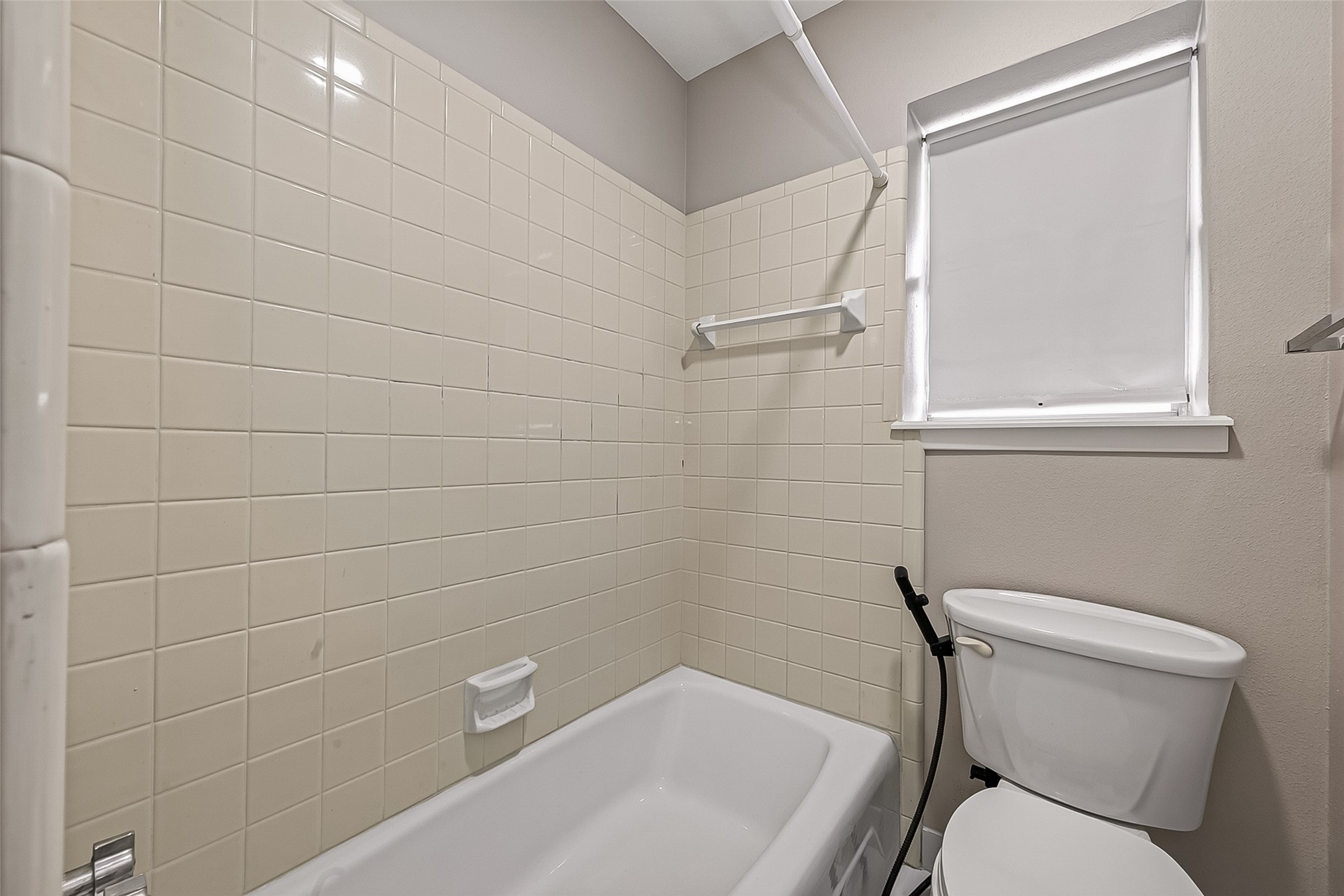 6649 De Moss Drive 649 Property Photo 39