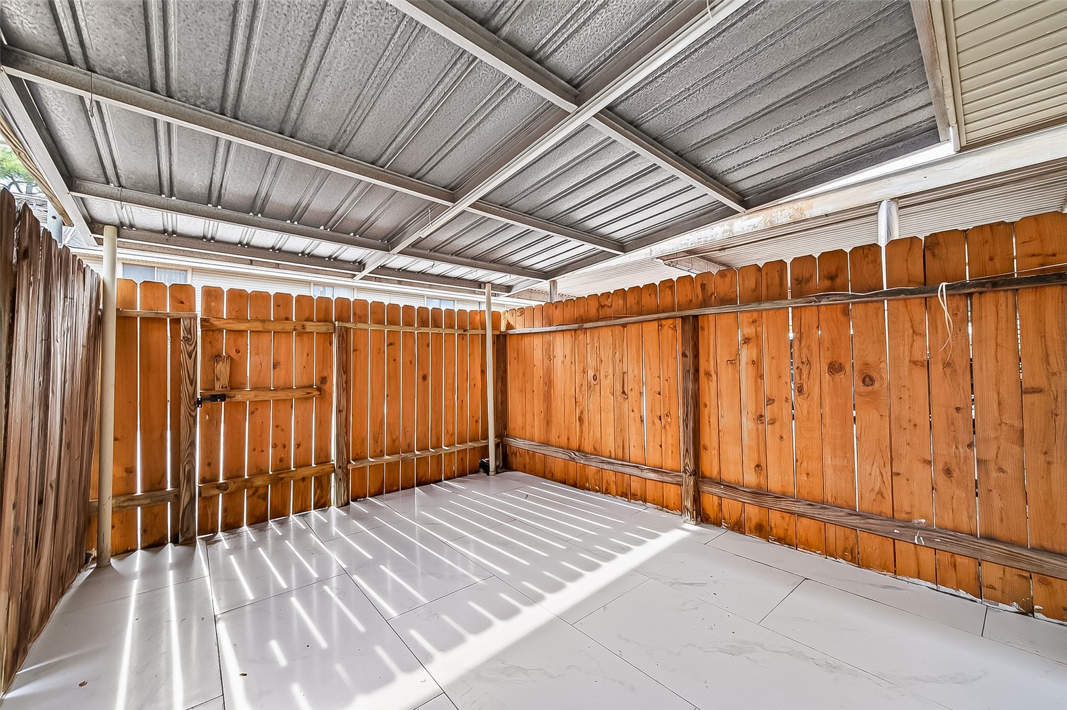 6649 De Moss Drive 649 Property Photo 40