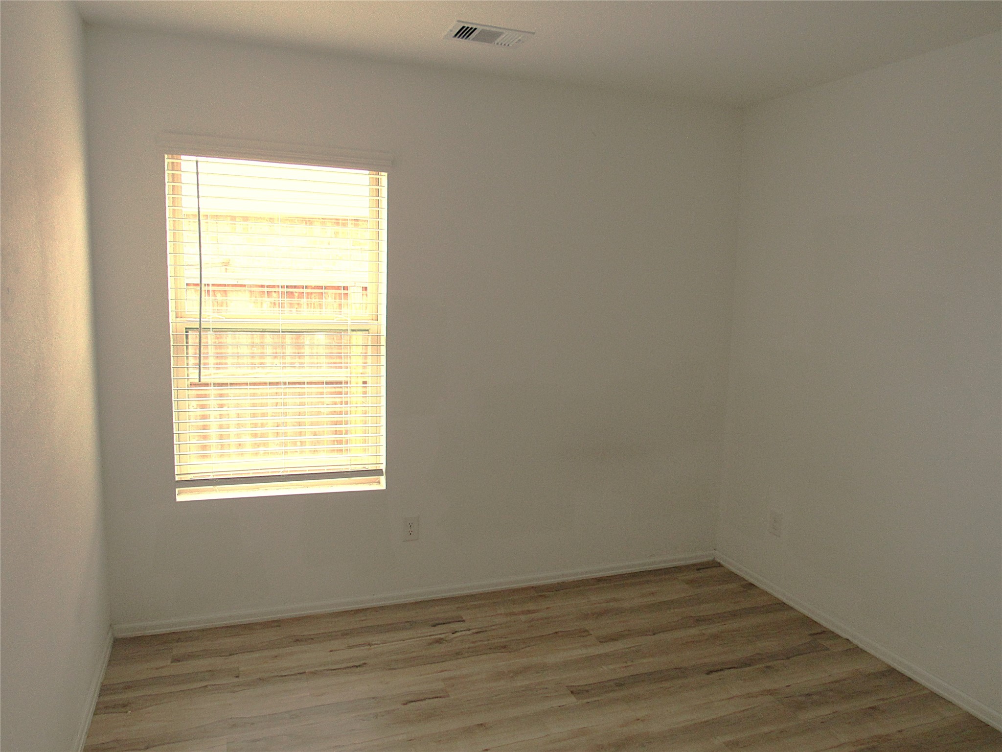 8831 Bar Harbor Drive Property Photo 12
