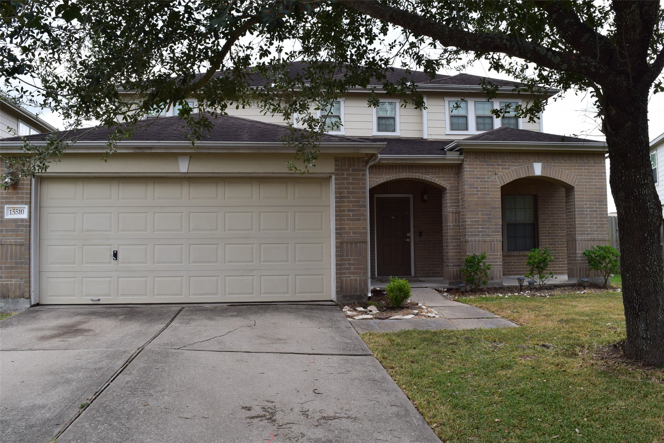15510 Liberty Bluff Drive Property Photo 2