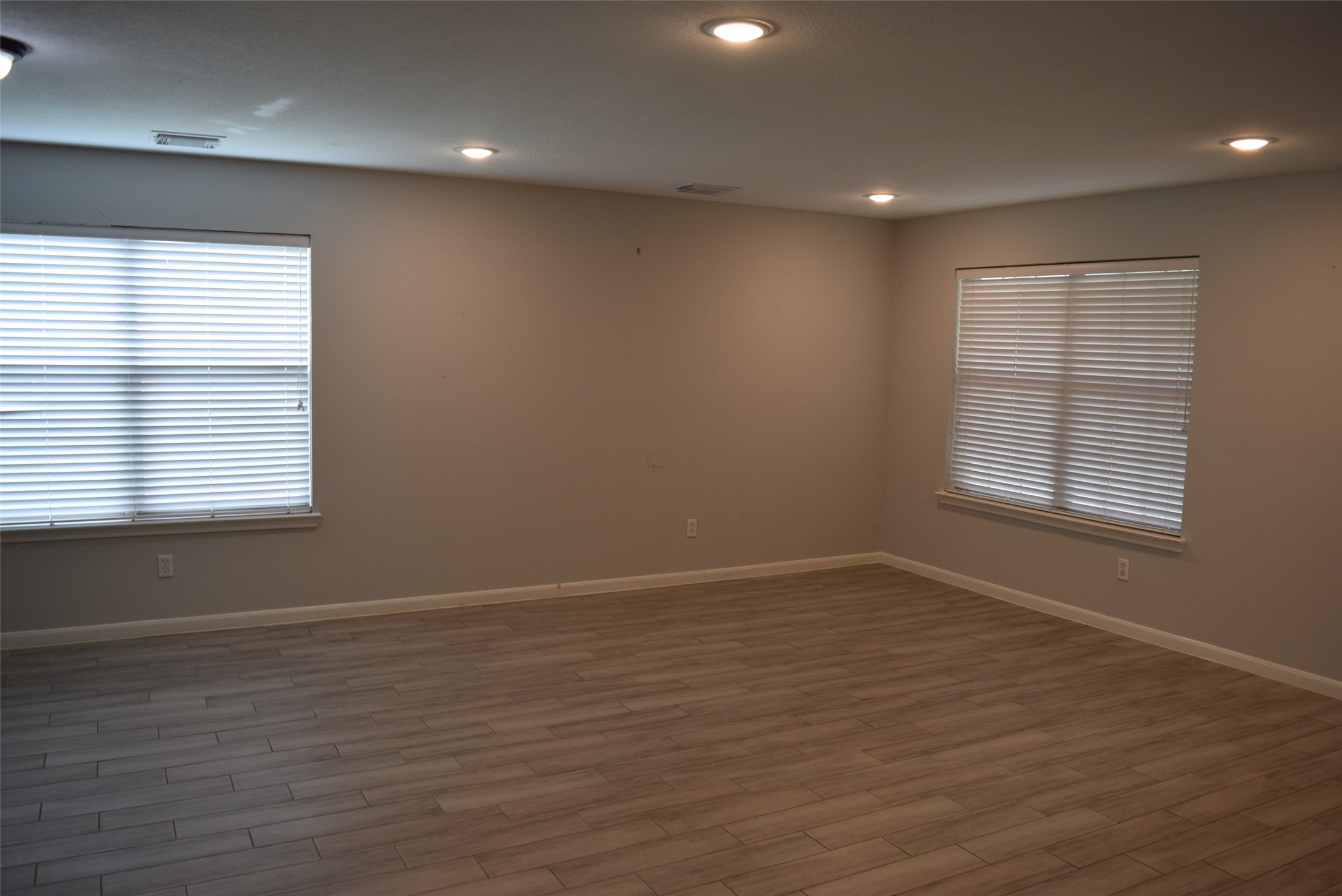 15510 Liberty Bluff Drive Property Photo 5