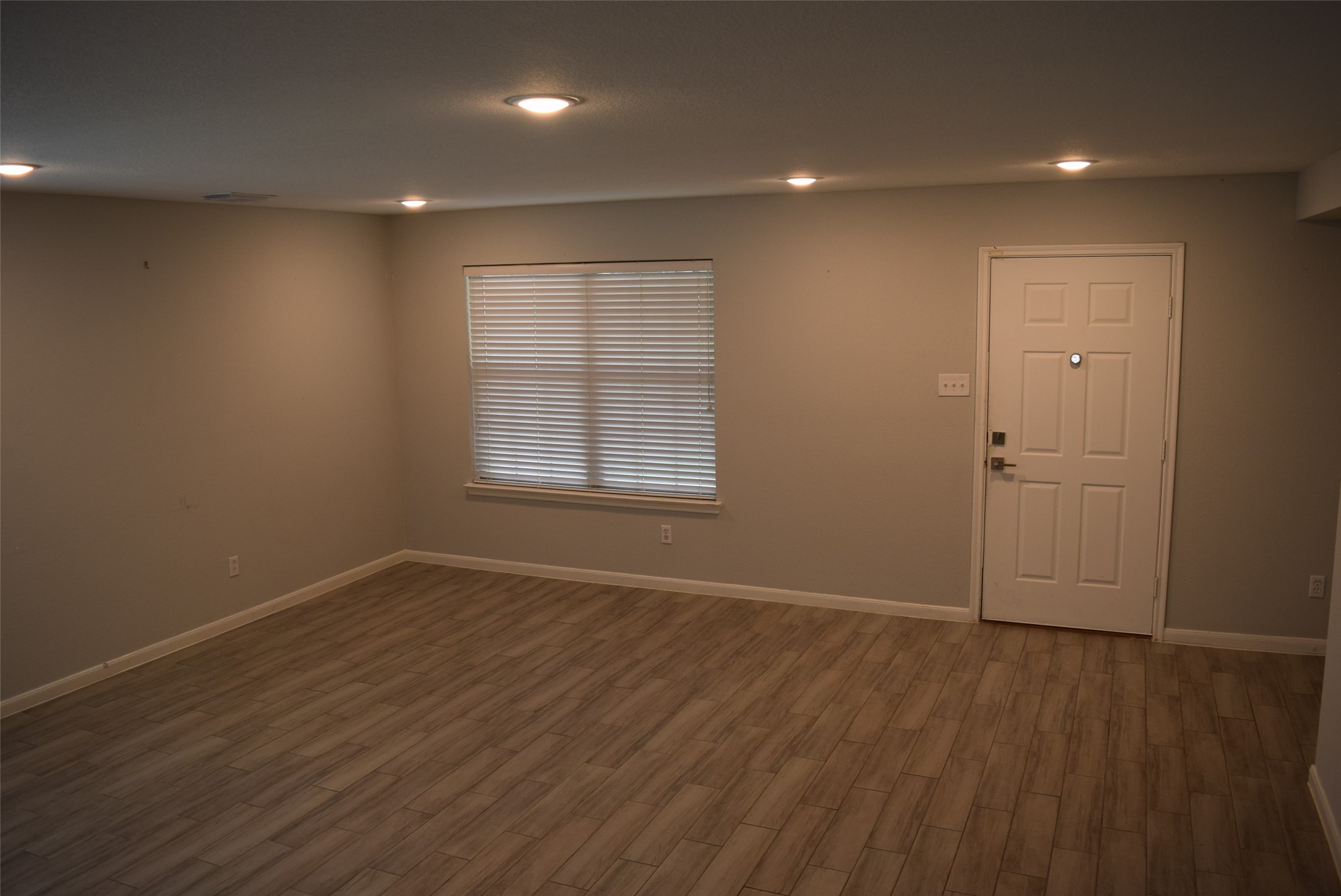 15510 Liberty Bluff Drive Property Photo 6