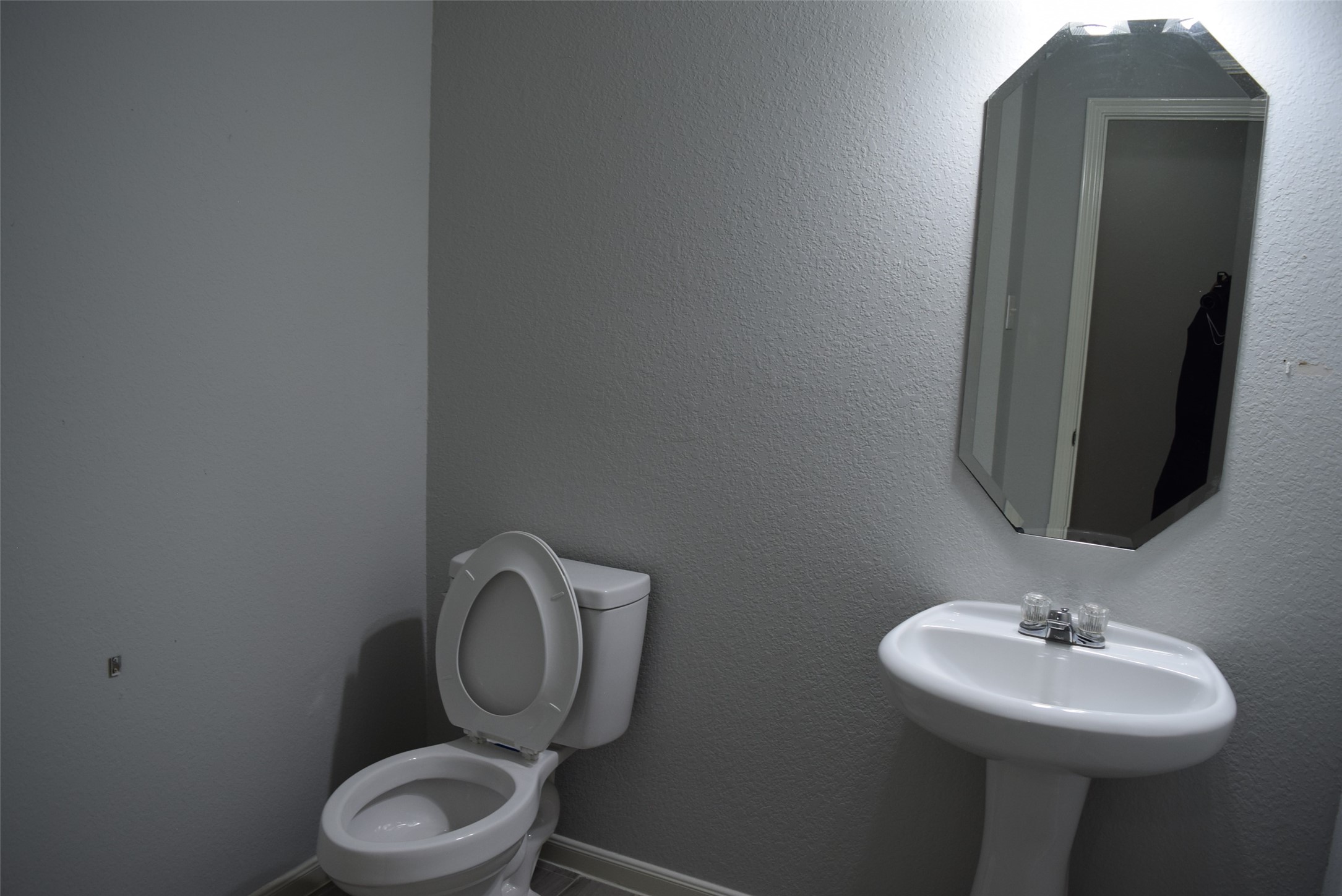 15510 Liberty Bluff Drive Property Photo 22