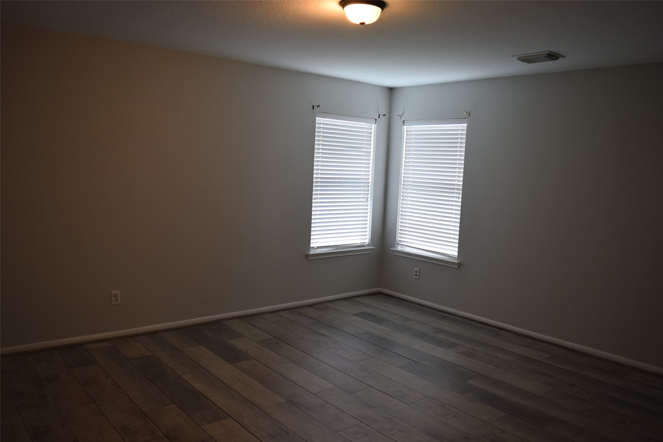 15510 Liberty Bluff Drive Property Photo 23