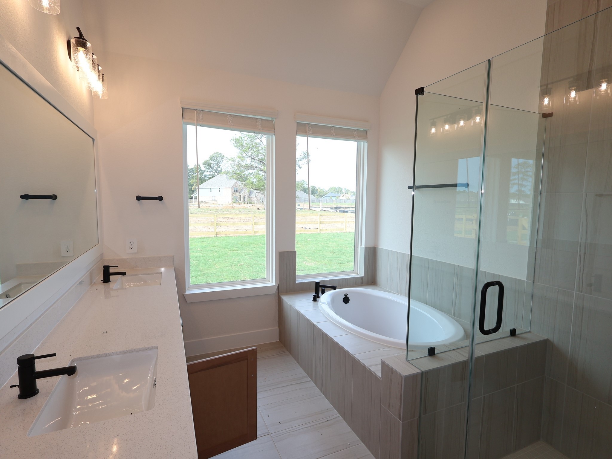 21003 Poppy Meadows Court Property Photo 5