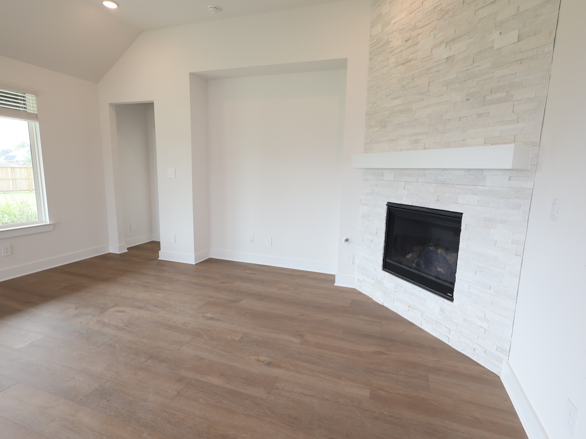 21003 Poppy Meadows Court Property Photo 15