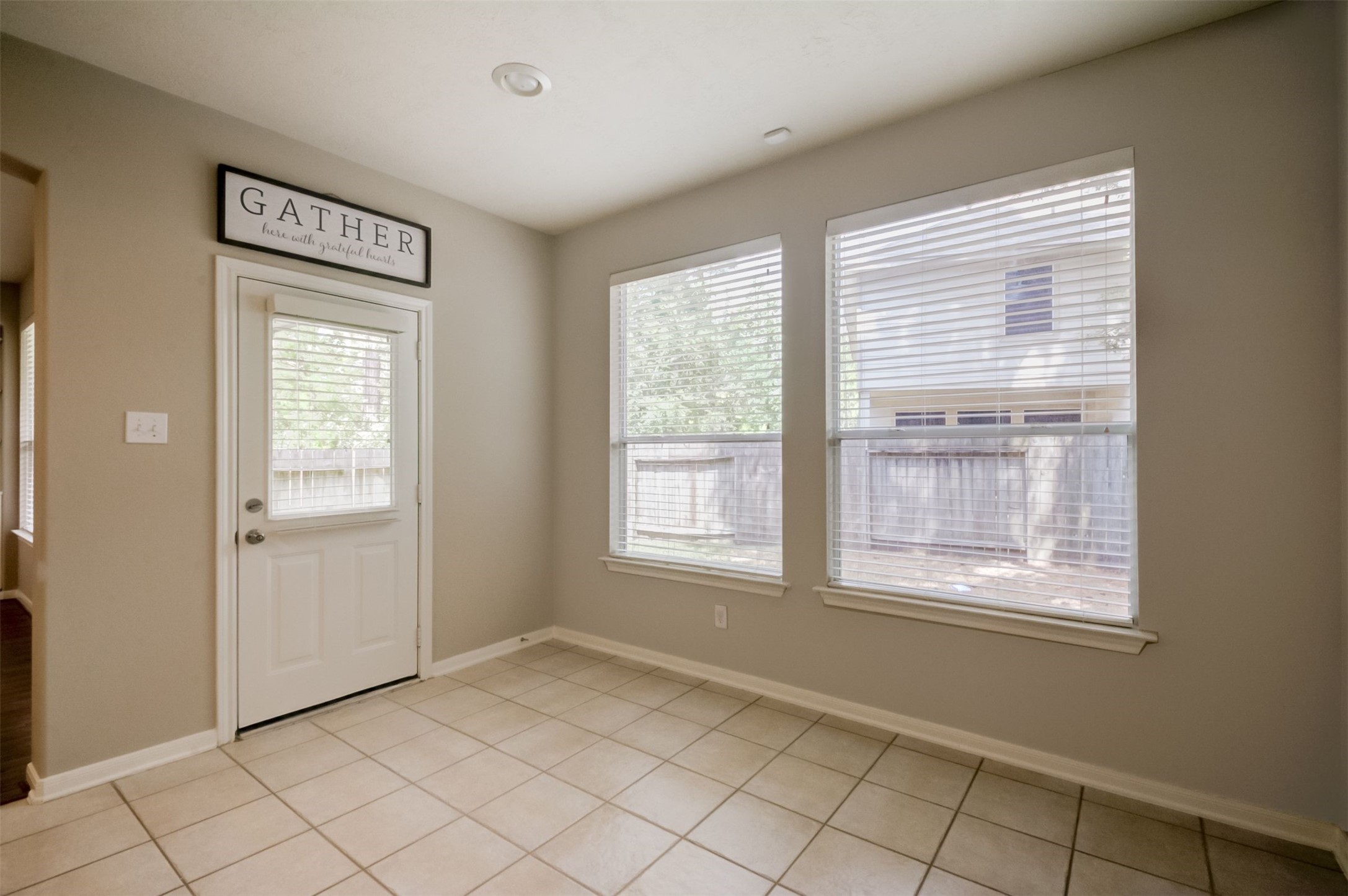 115 W Burberry Circle Property Photo 11