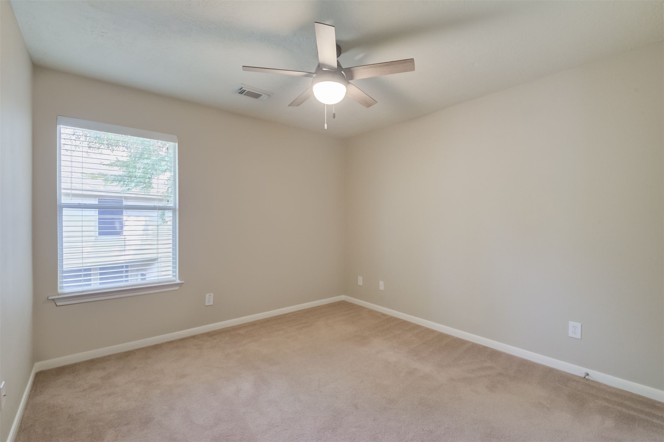 115 W Burberry Circle Property Photo 21