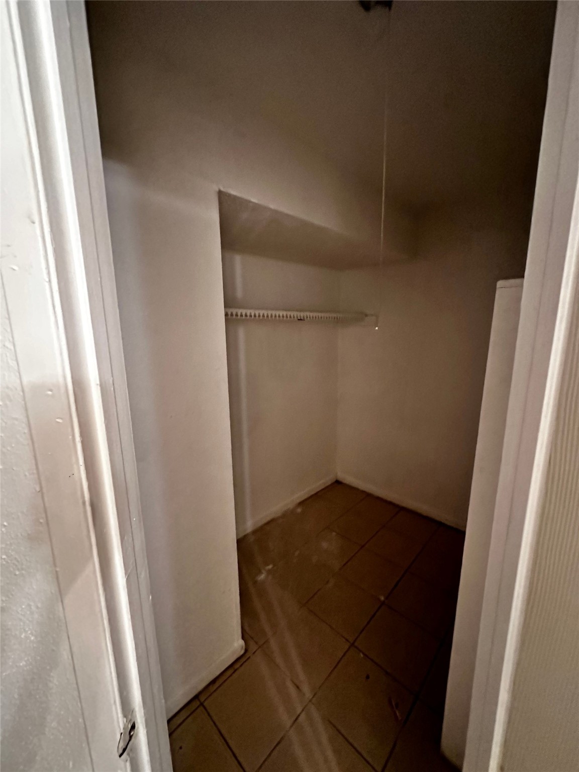 5625 Antoine Drive 607 Property Photo 10