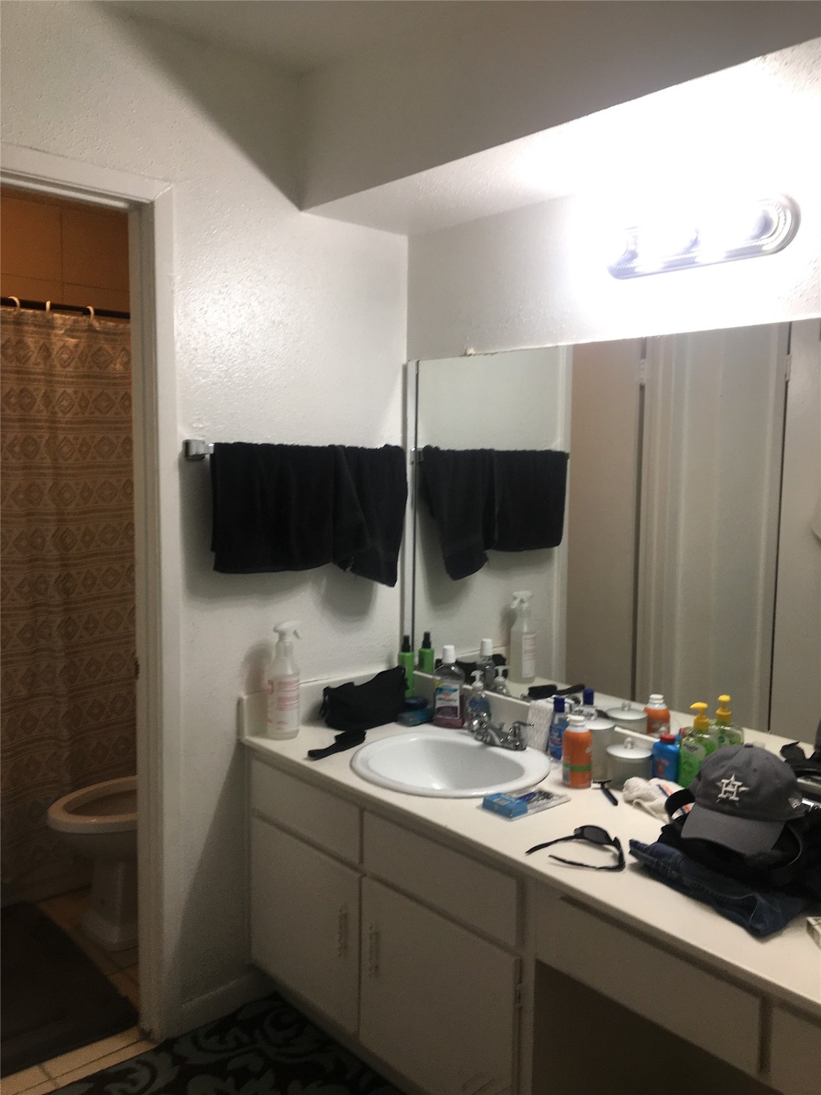 5625 Antoine Drive 607 Property Photo 11