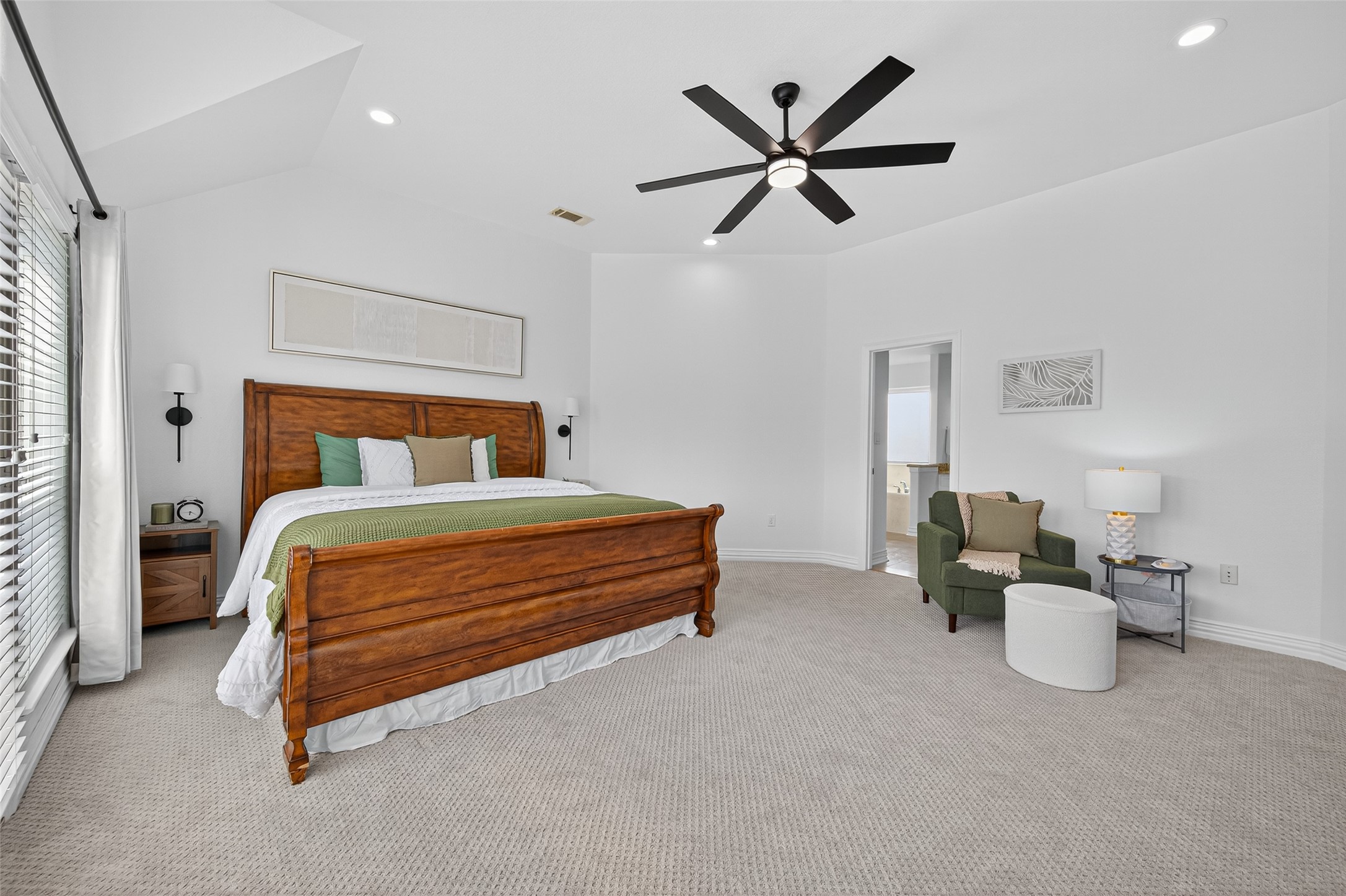 1505 Wentworth Street Property Photo 33