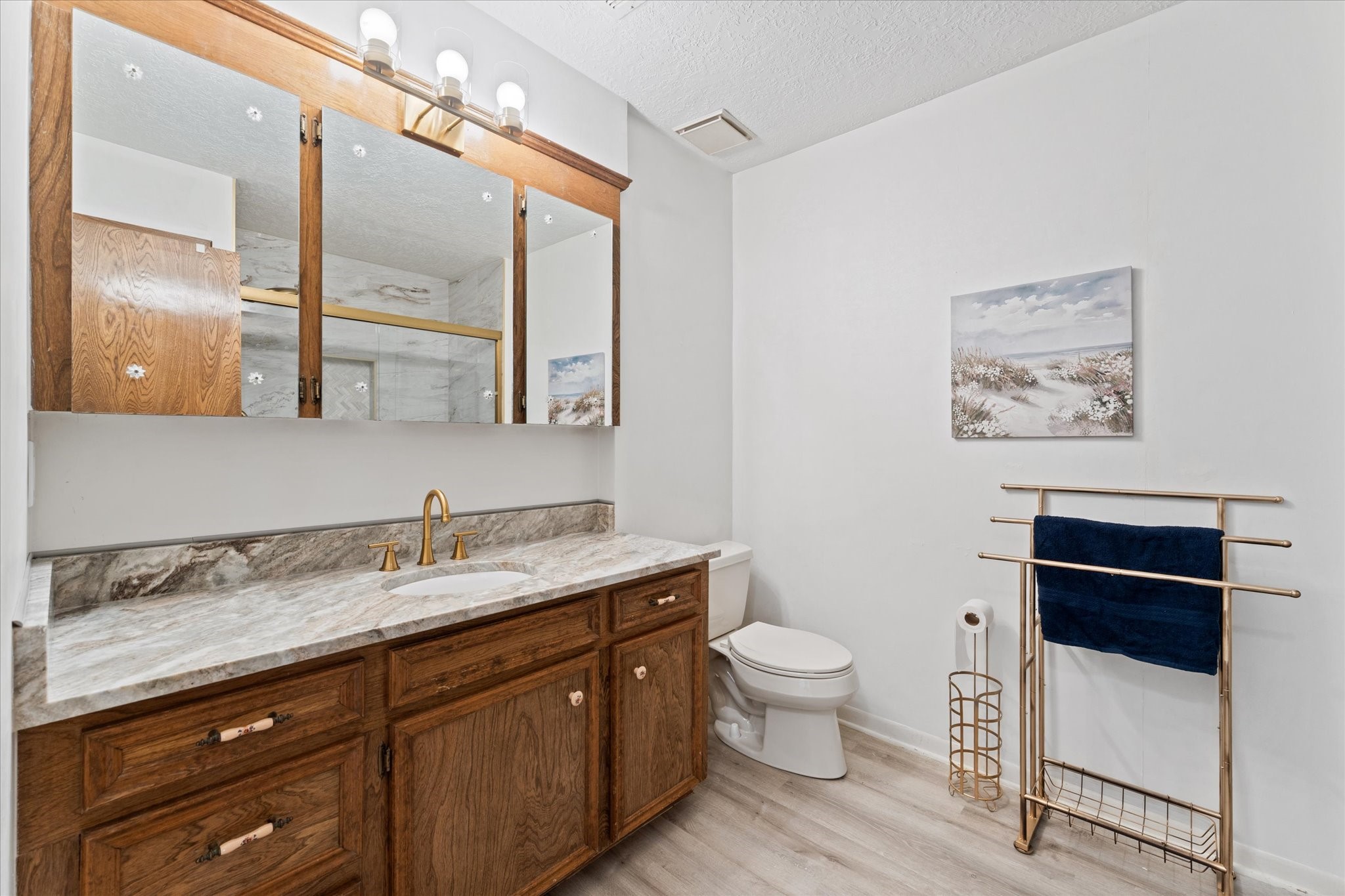 3607 Camelot Street Property Photo 23