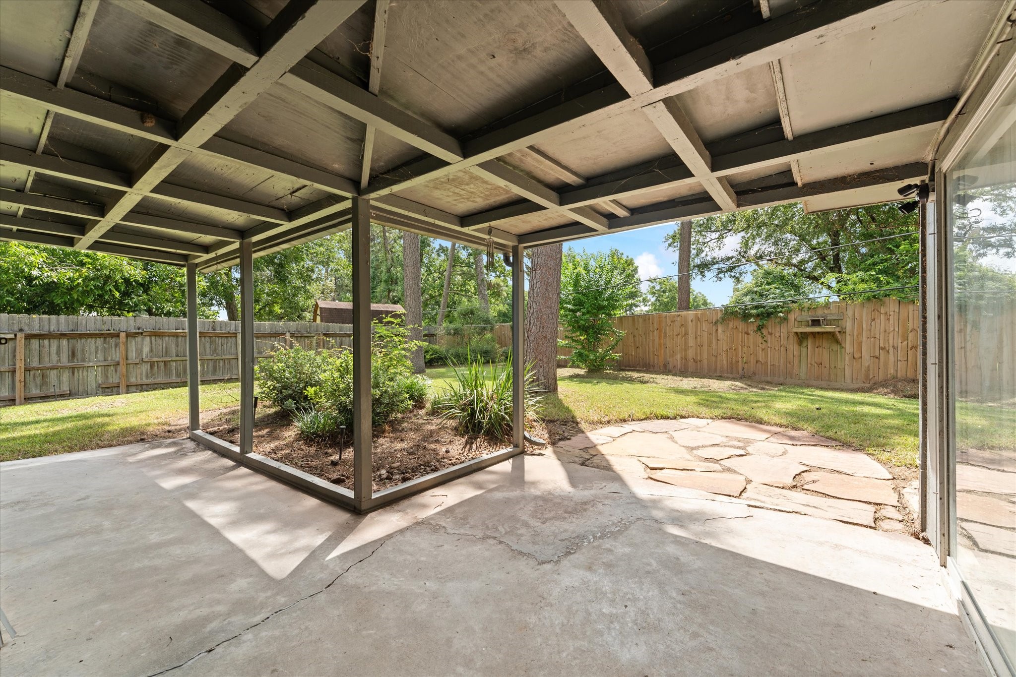 3607 Camelot Street Property Photo 32