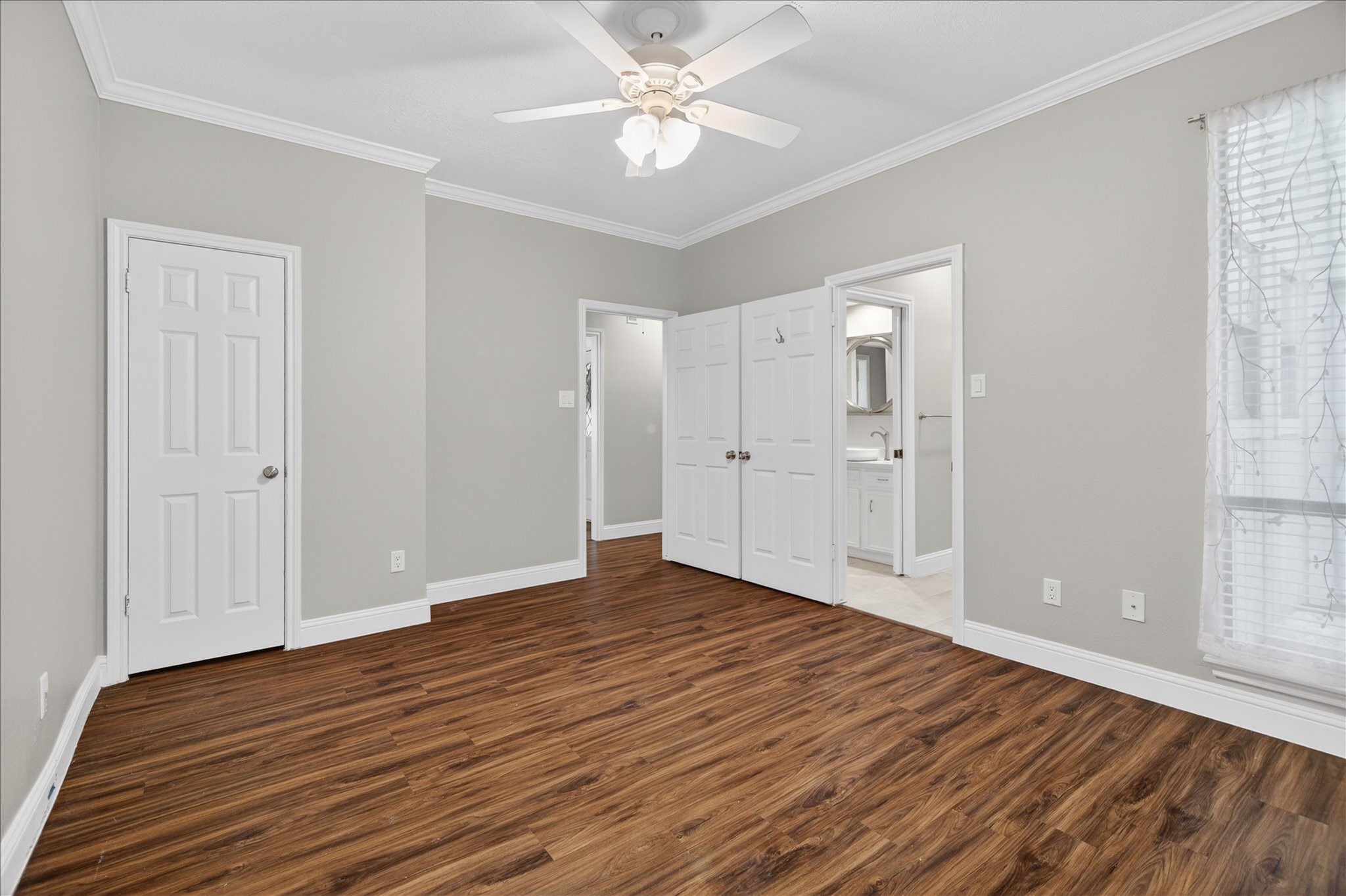 3231 Village Falls Court Property Photo 33