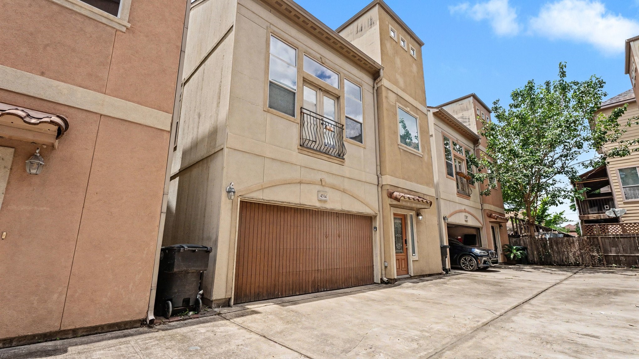 4314 Eli Street Property Photo 1