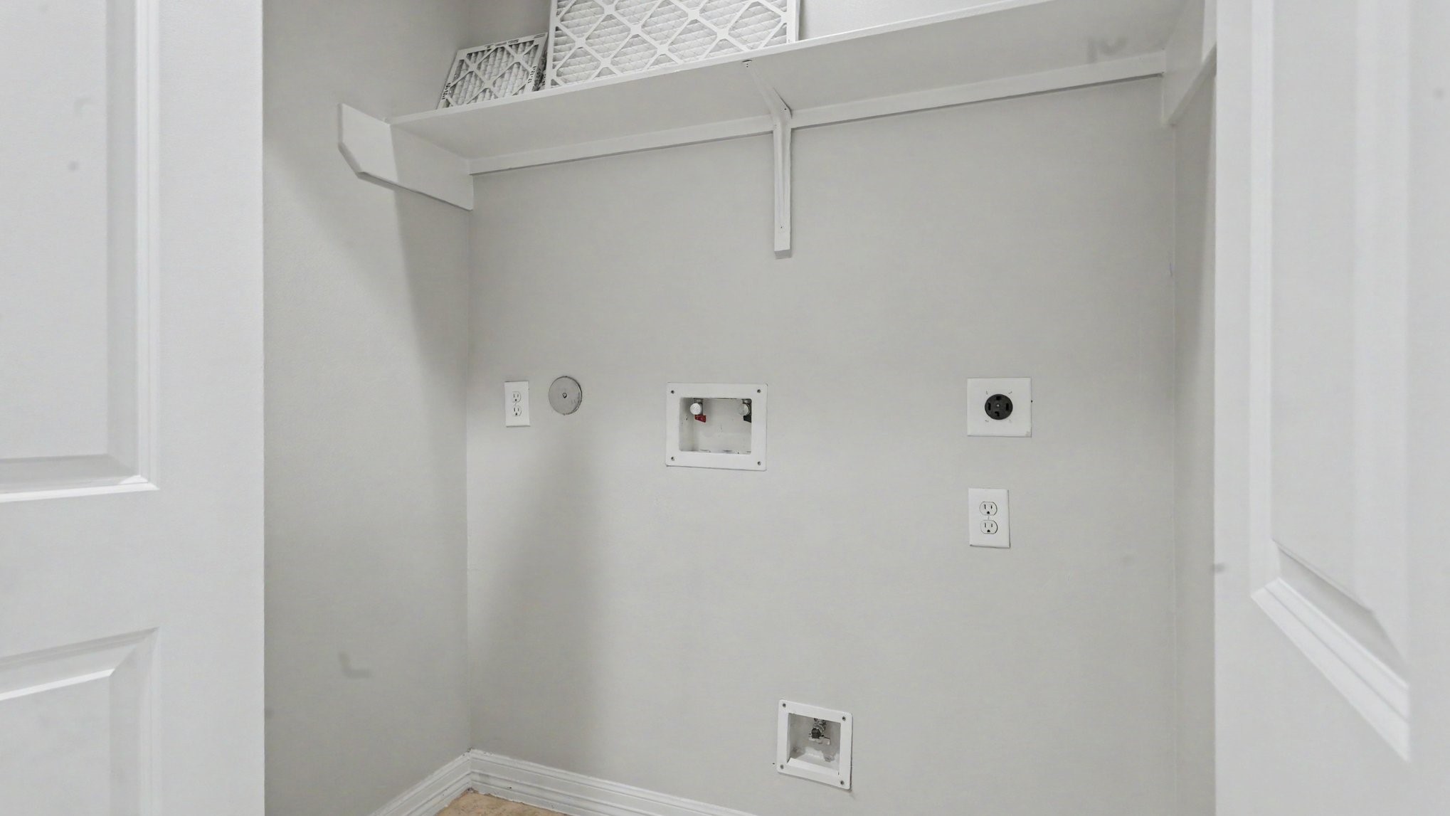 4314 Eli Street Property Photo 13