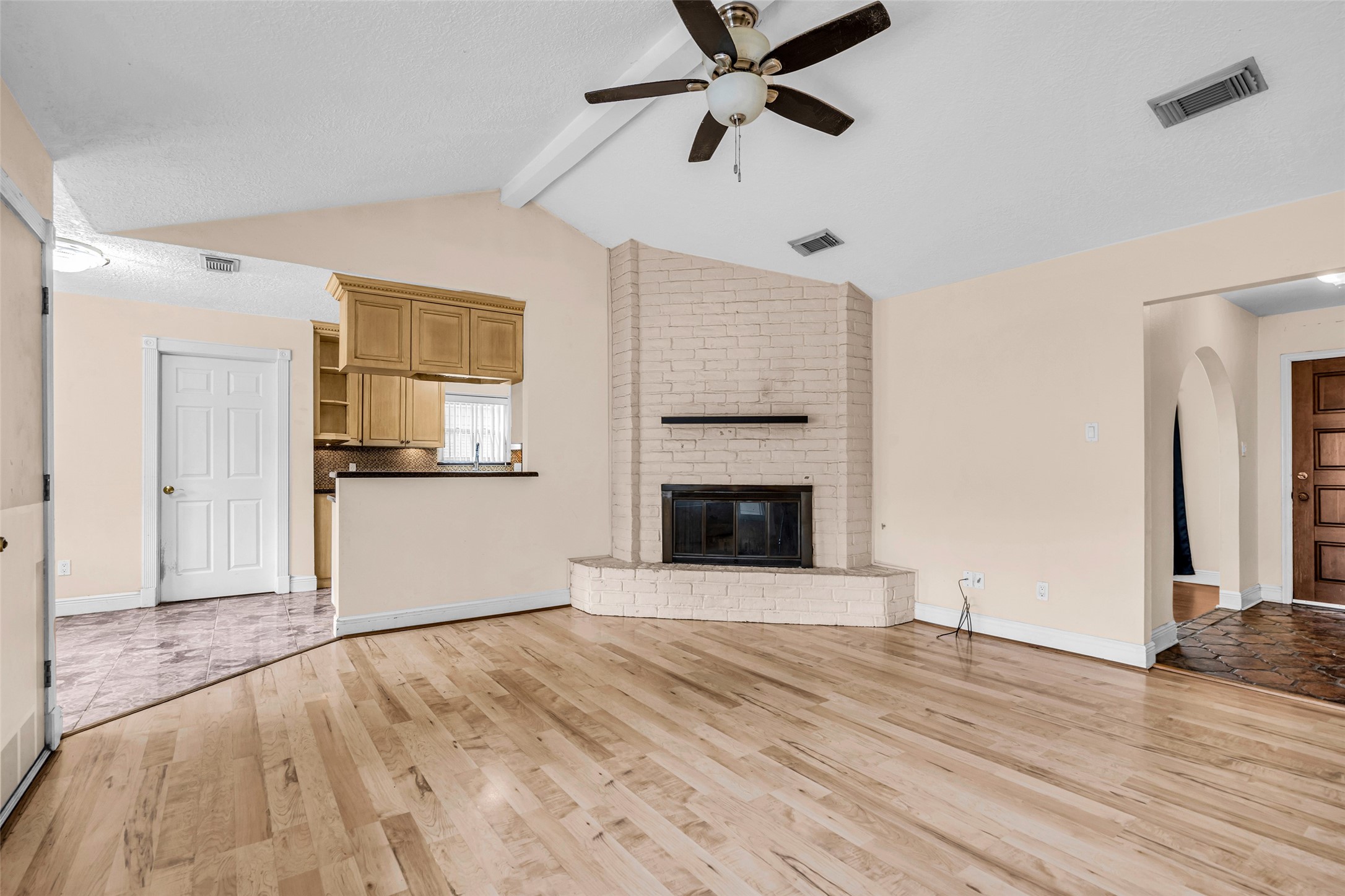 8227 Schaffer Lane Property Photo 12