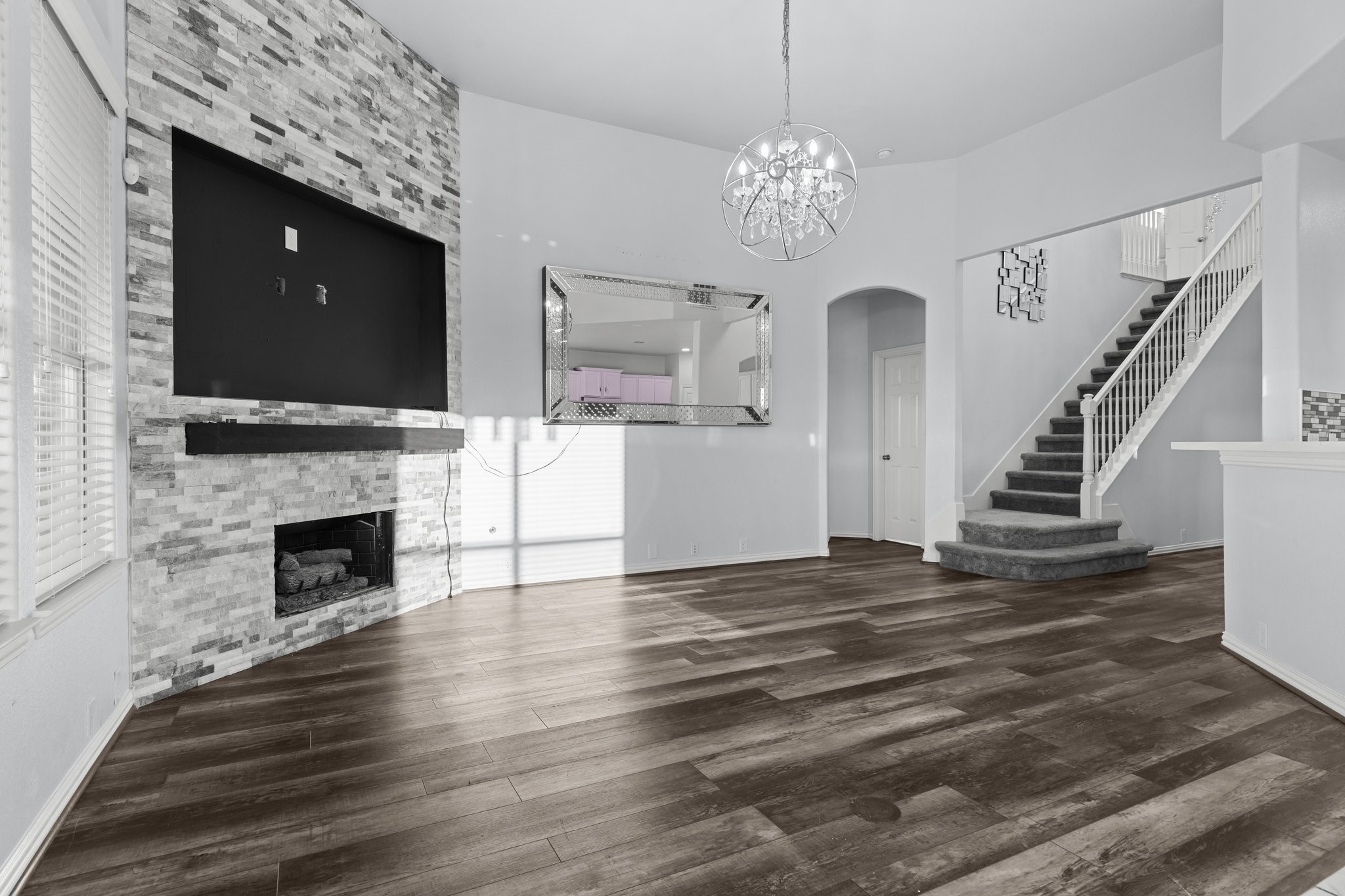 19610 Sandal Grove Property Photo 6