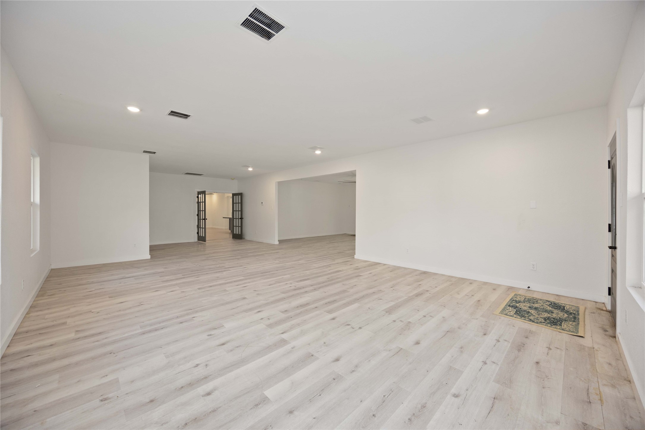 711 W Sidnor Street Property Photo 21