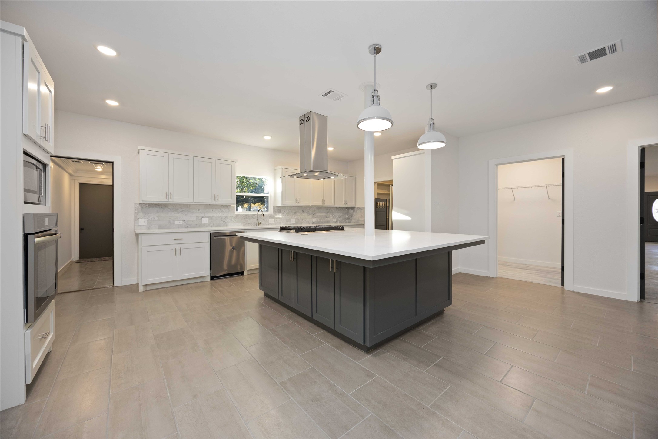 711 W Sidnor Street Property Photo 26