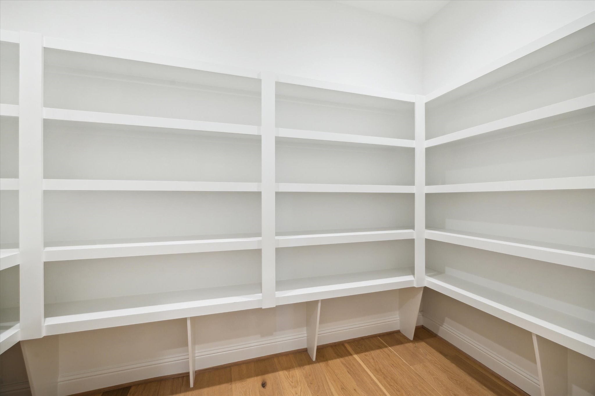 18414 Madrigal Morning Street Property Photo 7