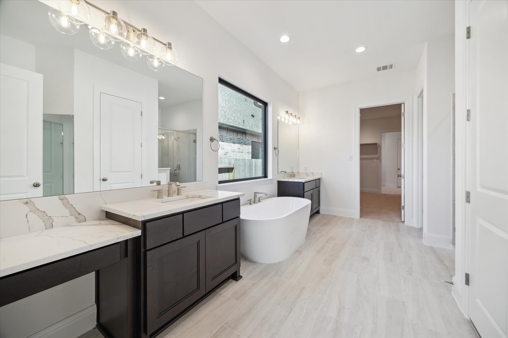 18414 Madrigal Morning Street Property Photo 17