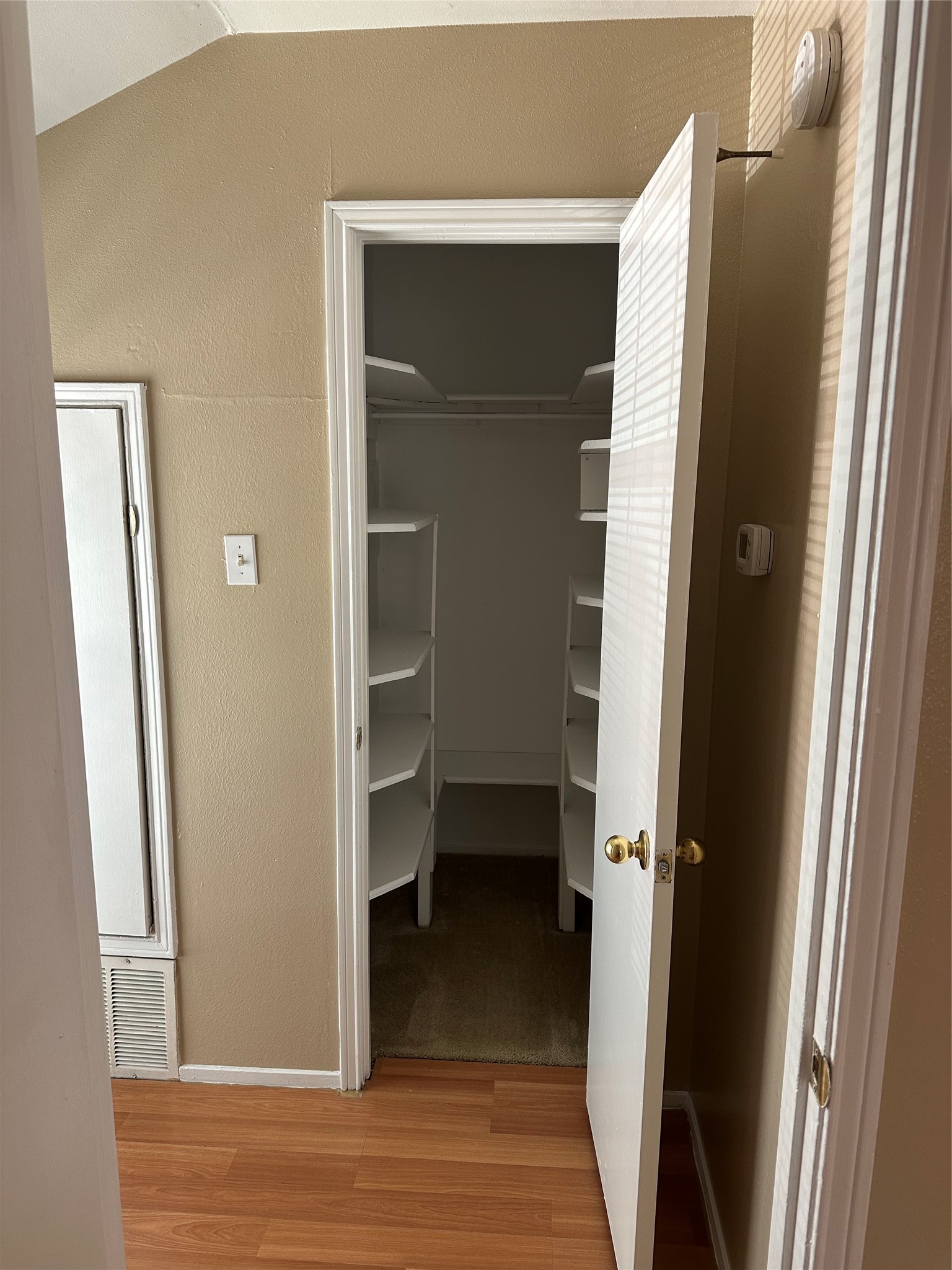 889 Wax Myrtle Lane Property Photo 19