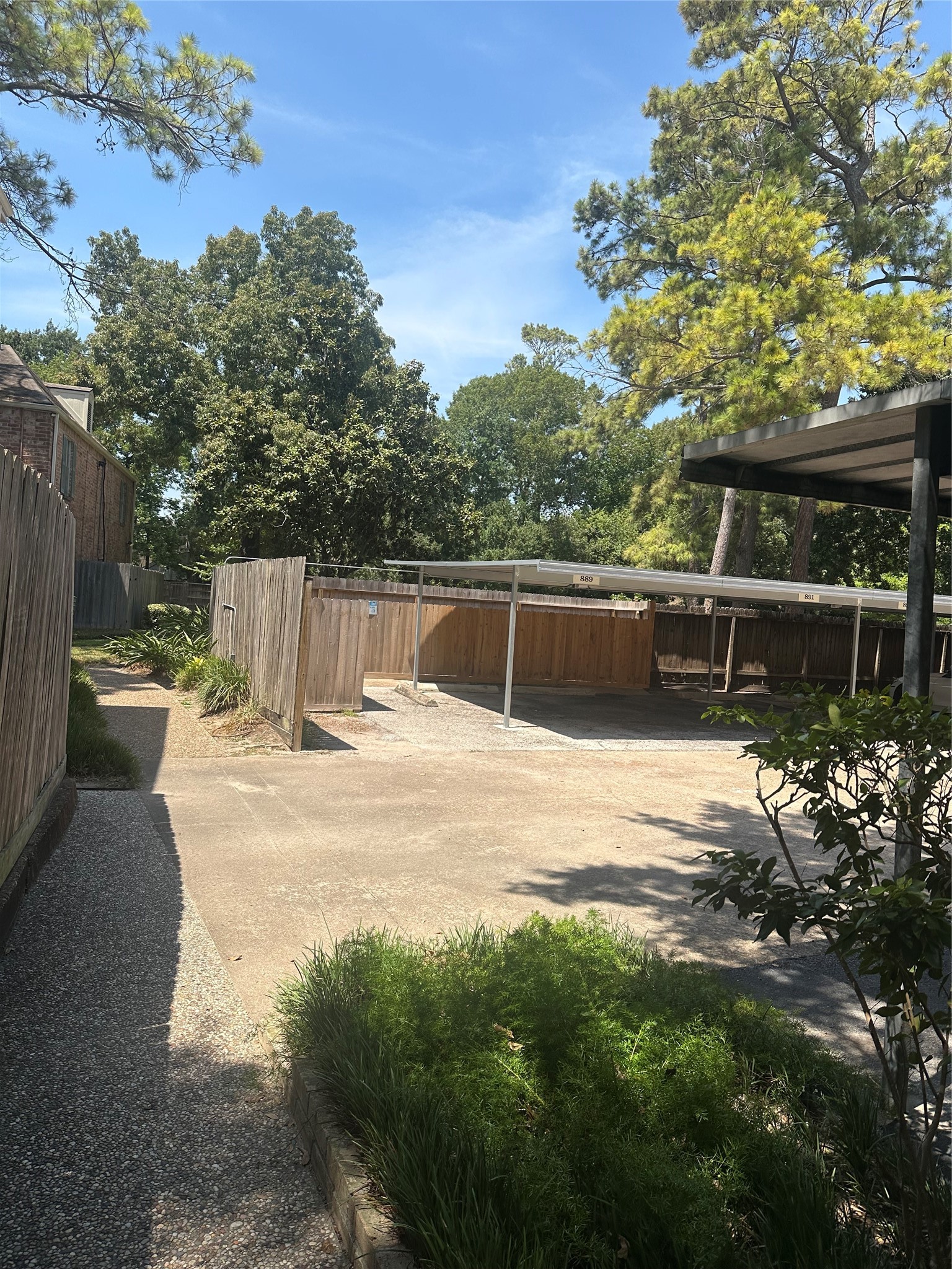 889 Wax Myrtle Lane Property Photo 22