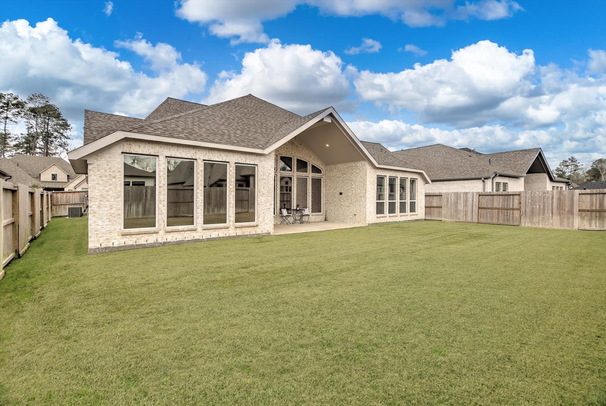 22119 Breakwater Lane Property Photo 38
