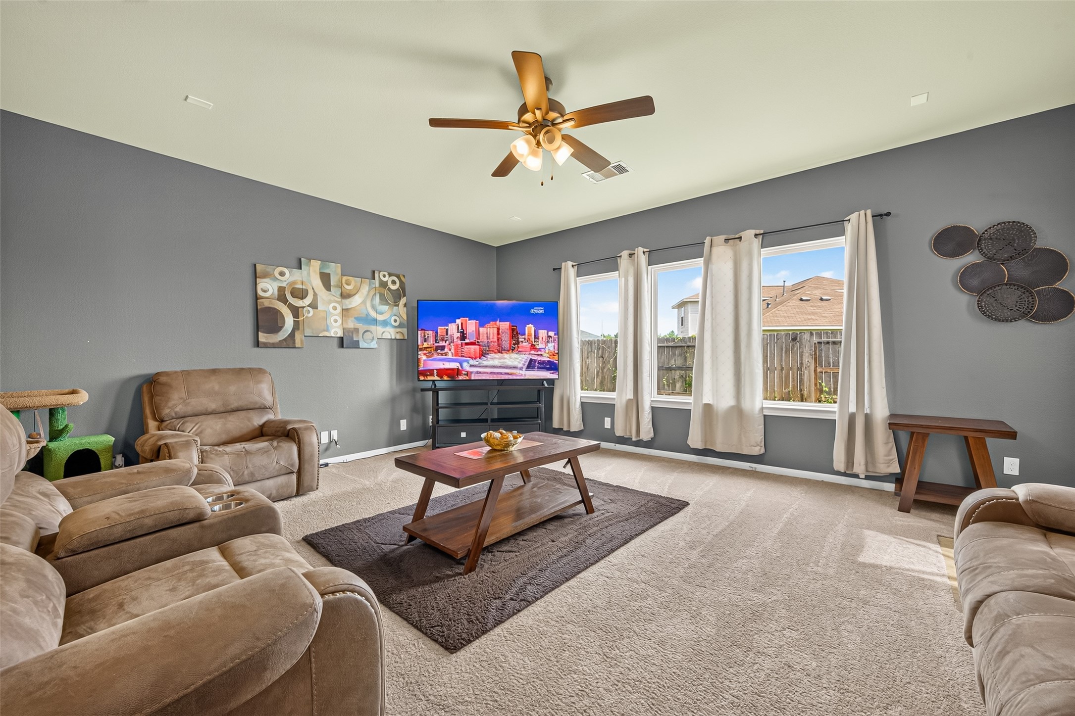 14210 Alpine Fir Drive Property Photo 10